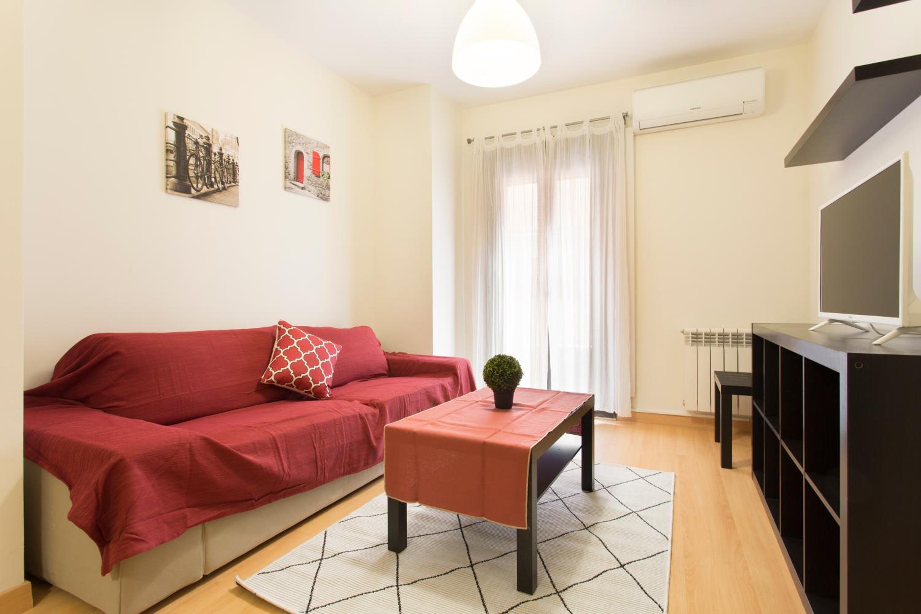Three-Bedroom Apartment - Photo 16