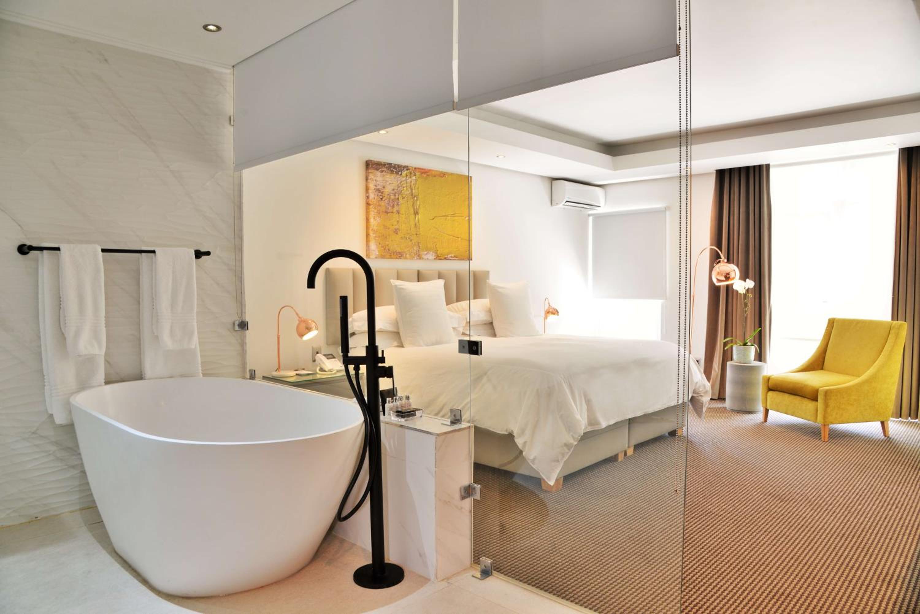 Luxury Room - Photo 2