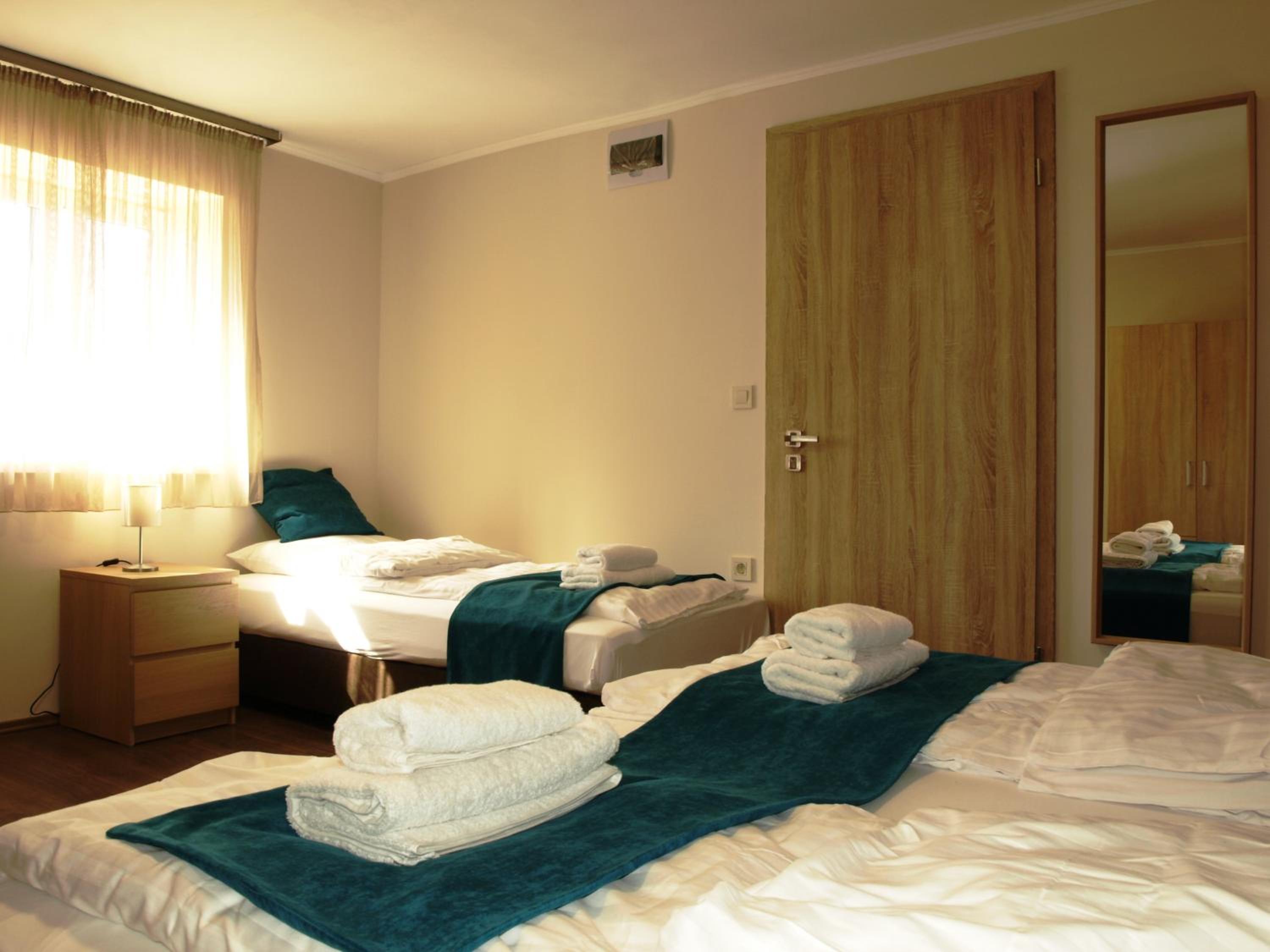 Triple Room - Photo 3