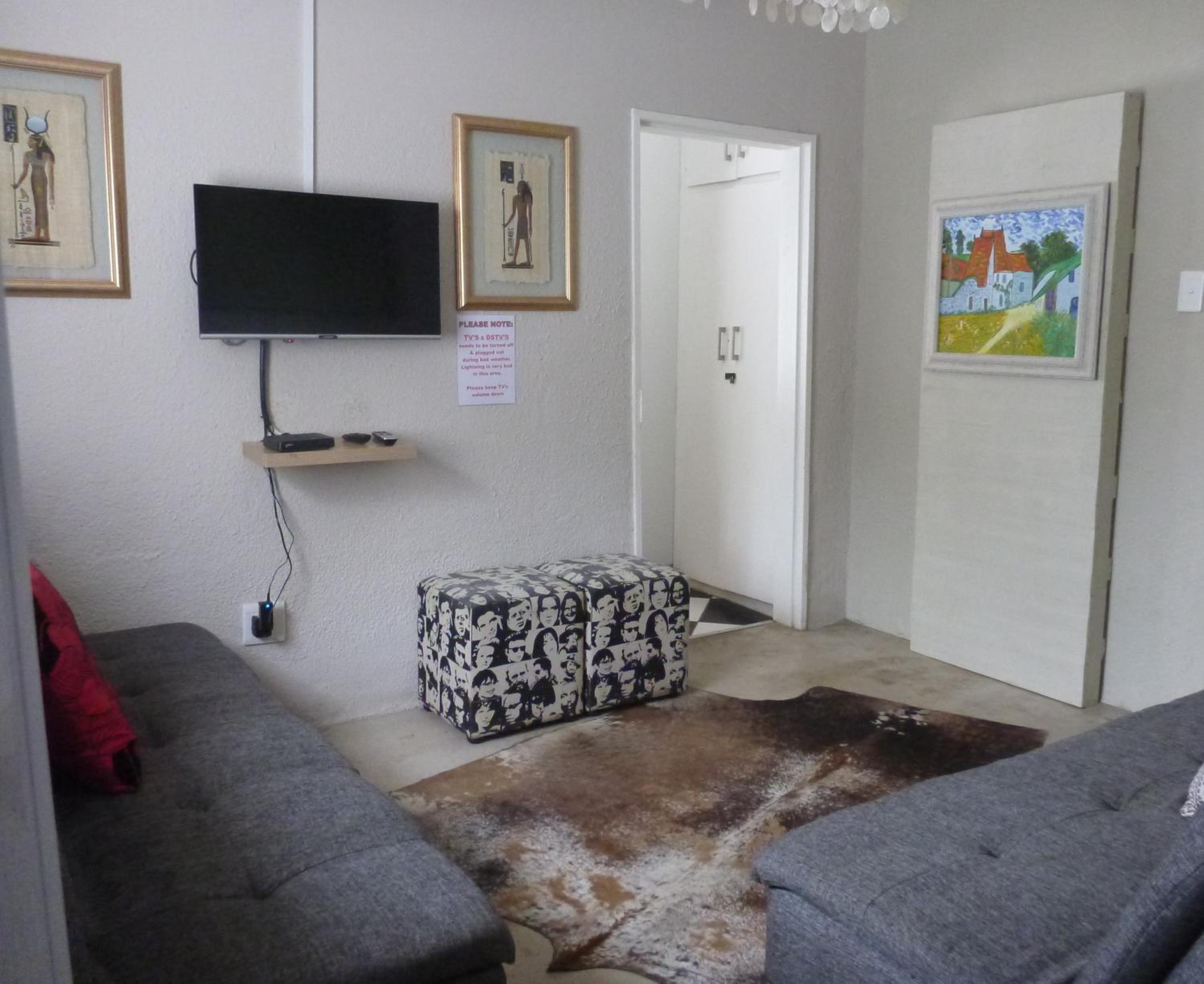 Deluxe Suite - Photo 1