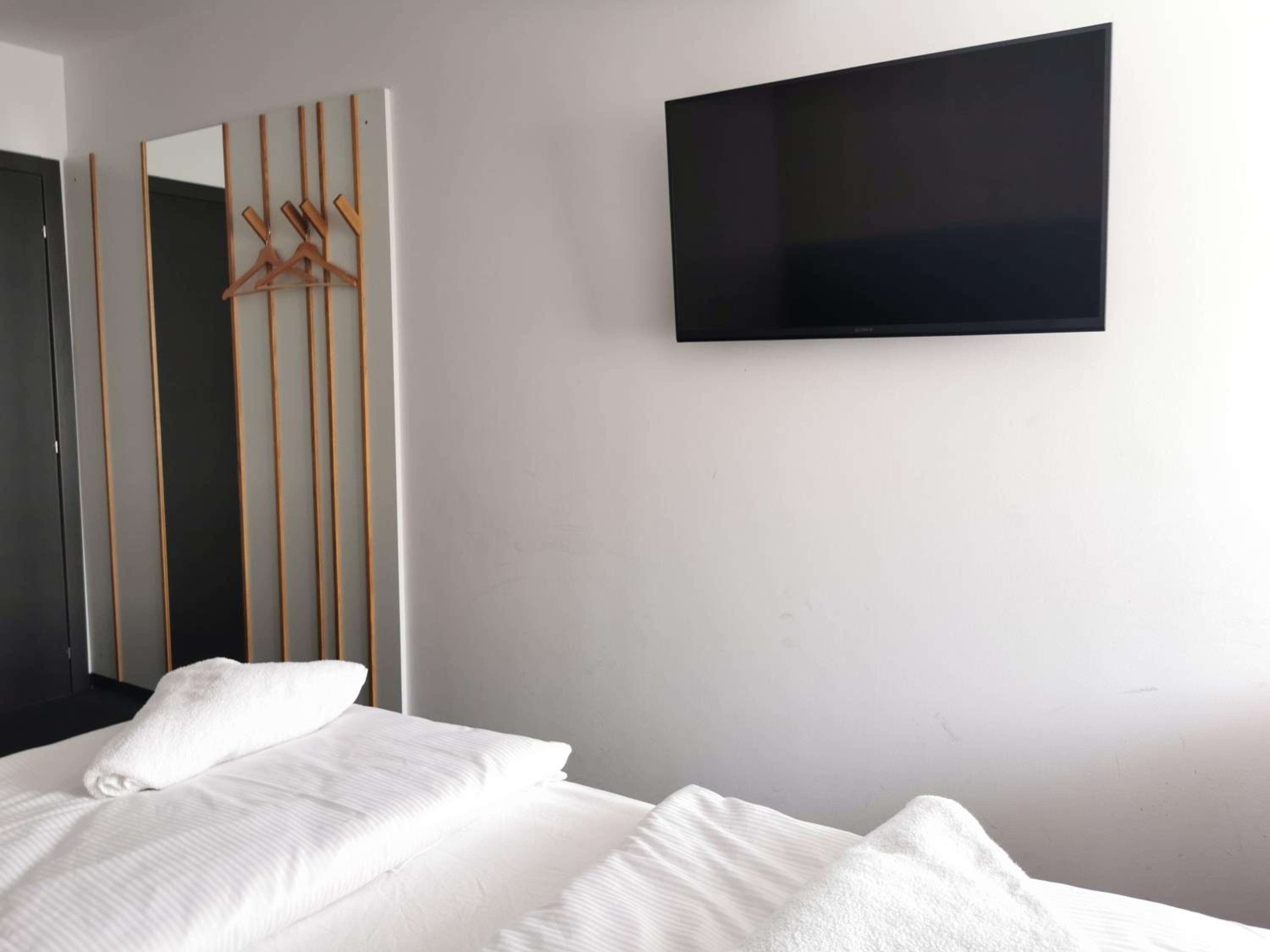 Superior Double Room With Castle View - Photo 4