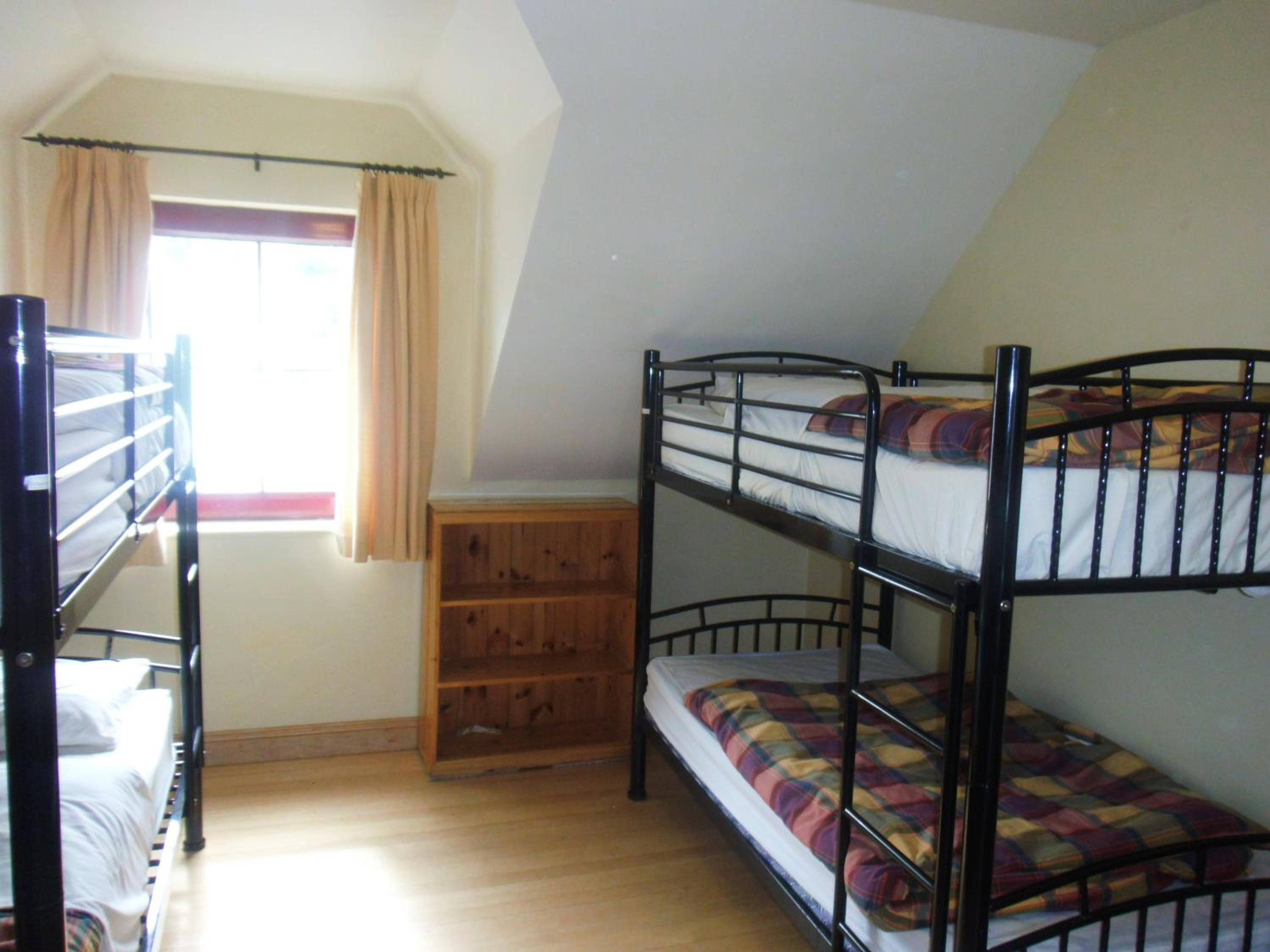 Bed in 7-Bed Dormitory Room photo 2