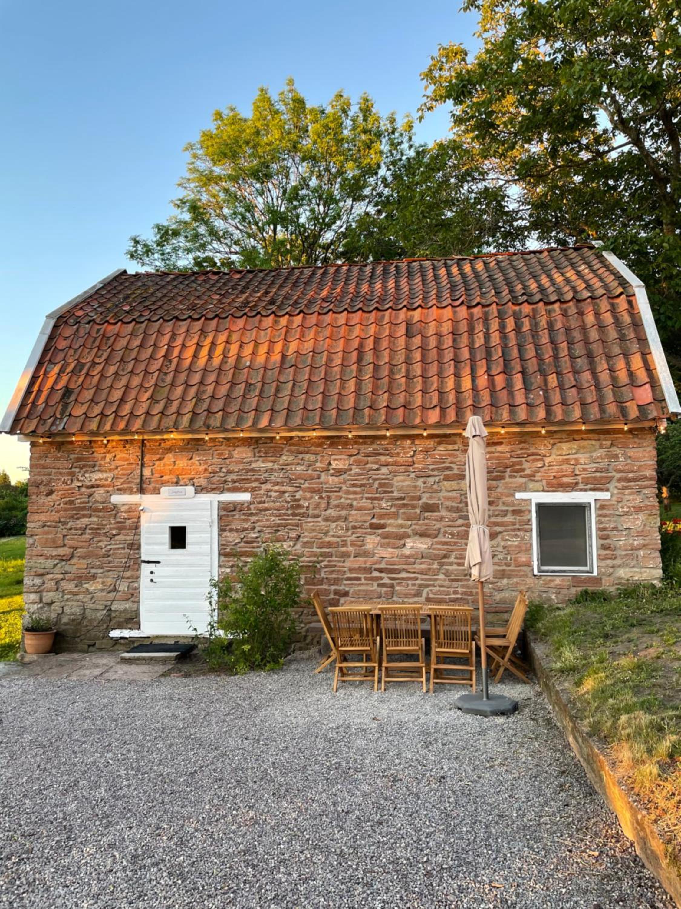 Two-Bedroom House photo 2