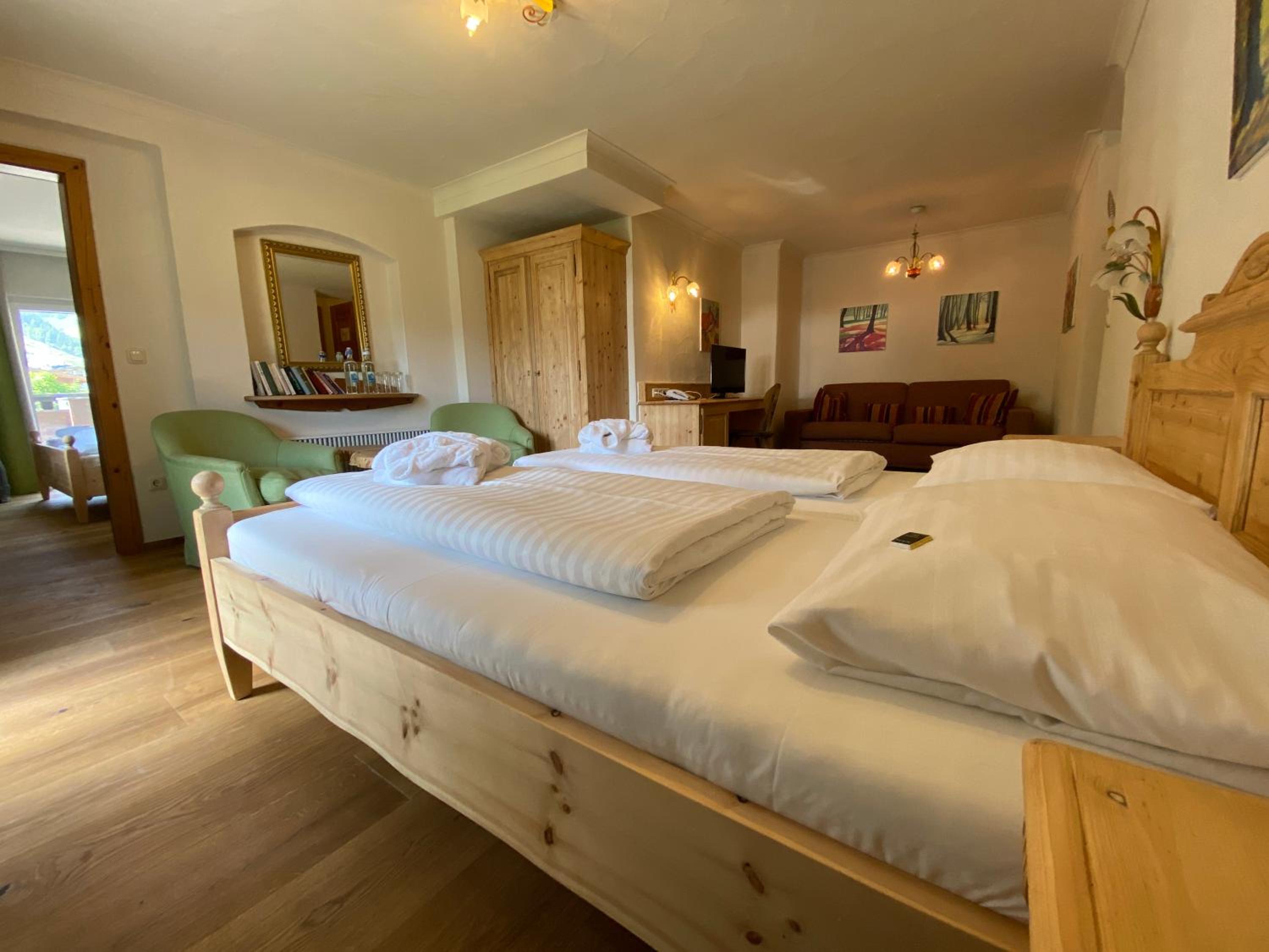 Family Suite photo 2