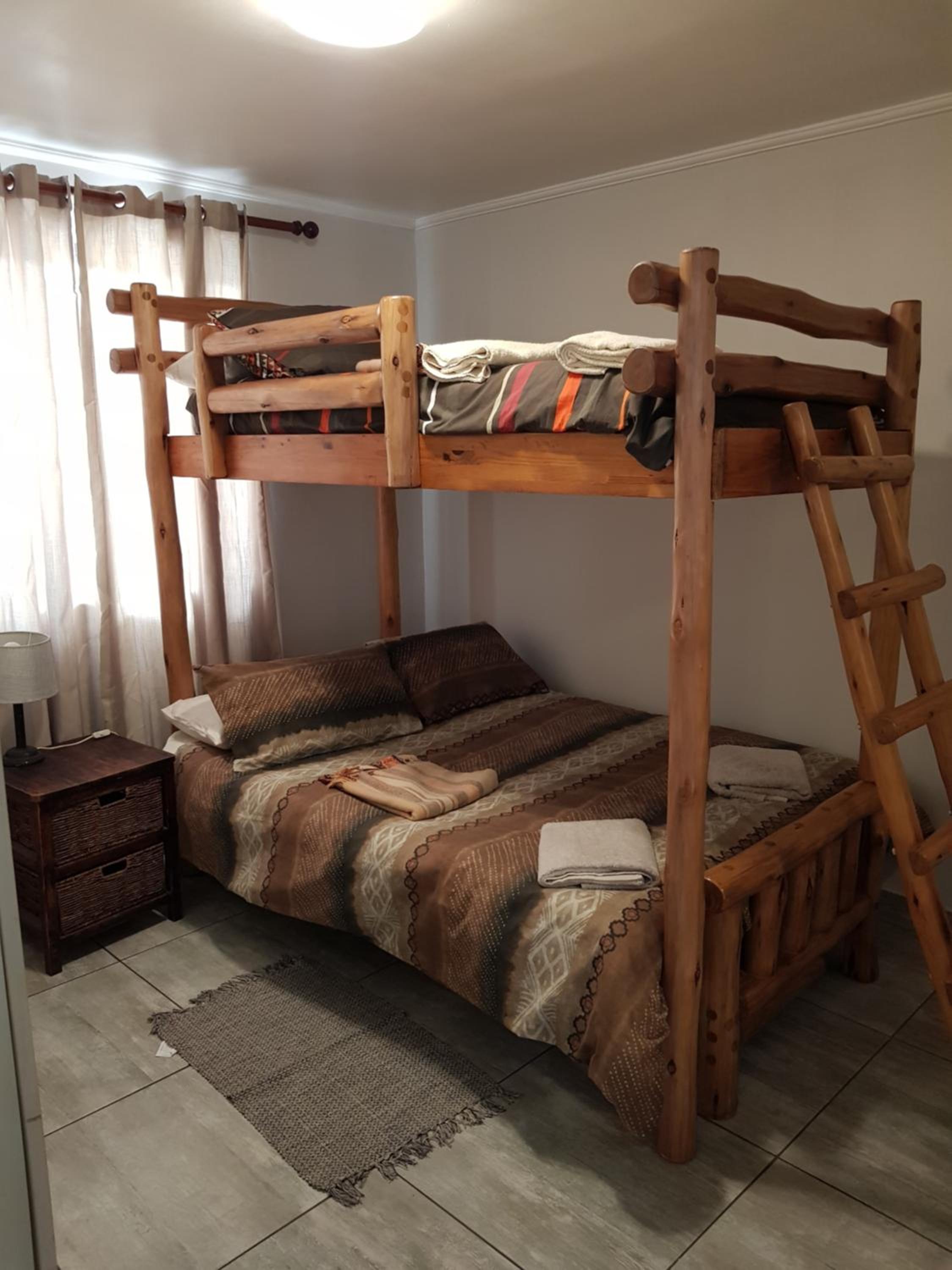Two-Bedroom Apartment - Photo 18