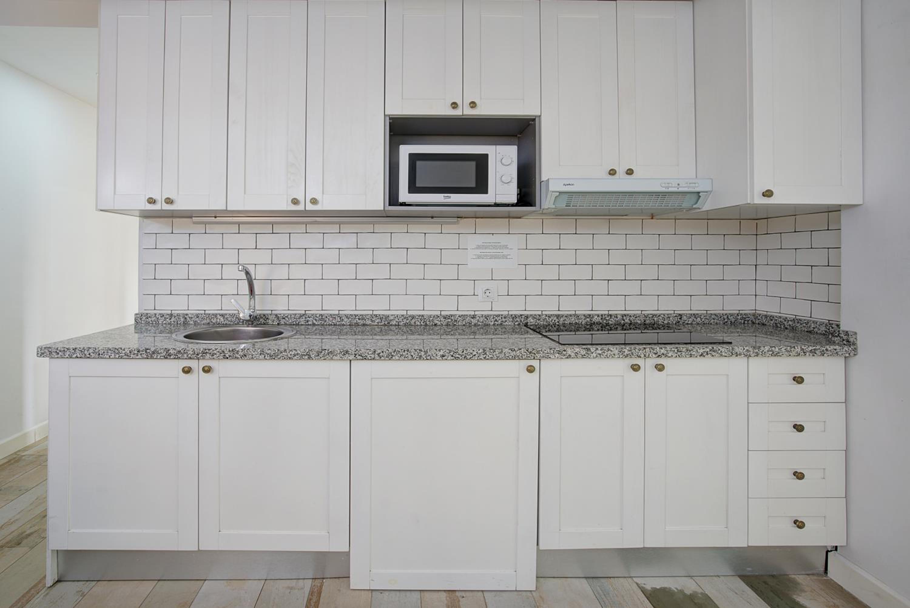 Standard Apartment - Photo 5