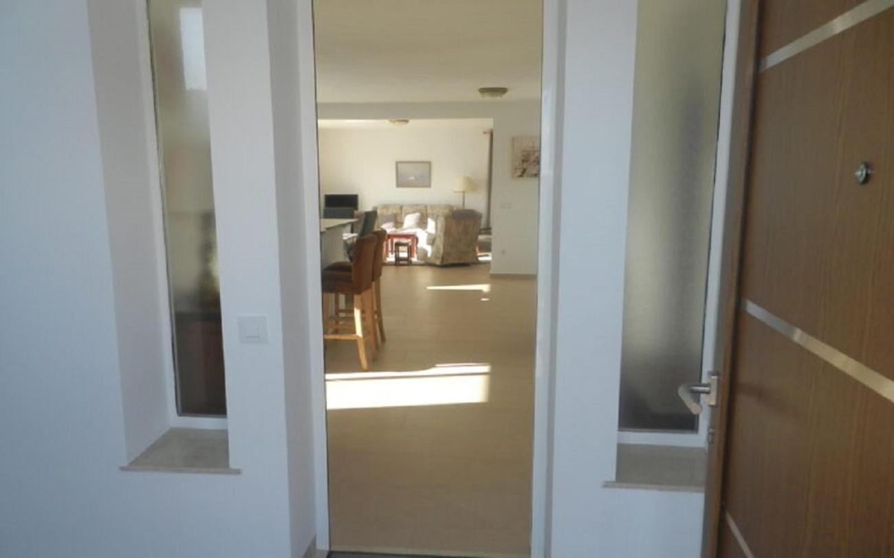 Villa de Tres Habitaciones