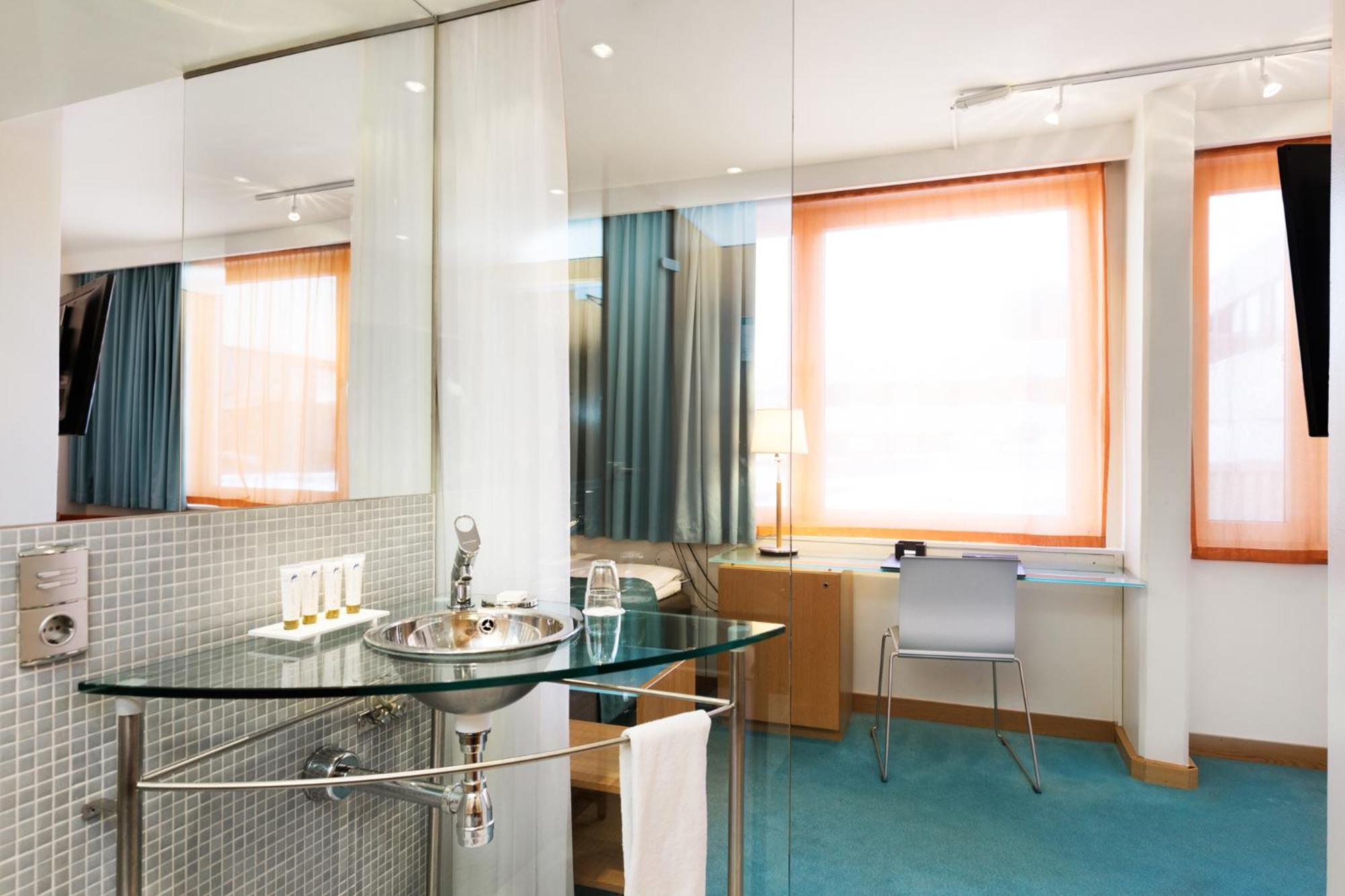 Classic Single Room - Photo 8