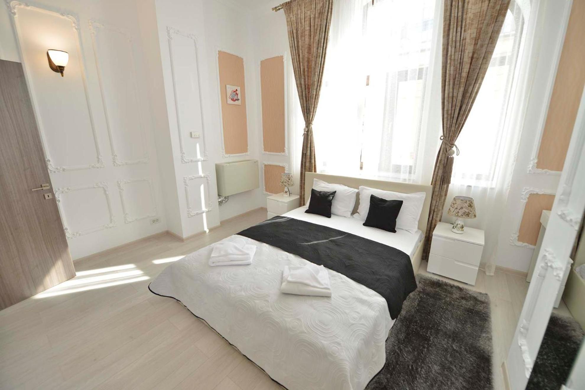 Two-Bedroom Apartment - Photo 1