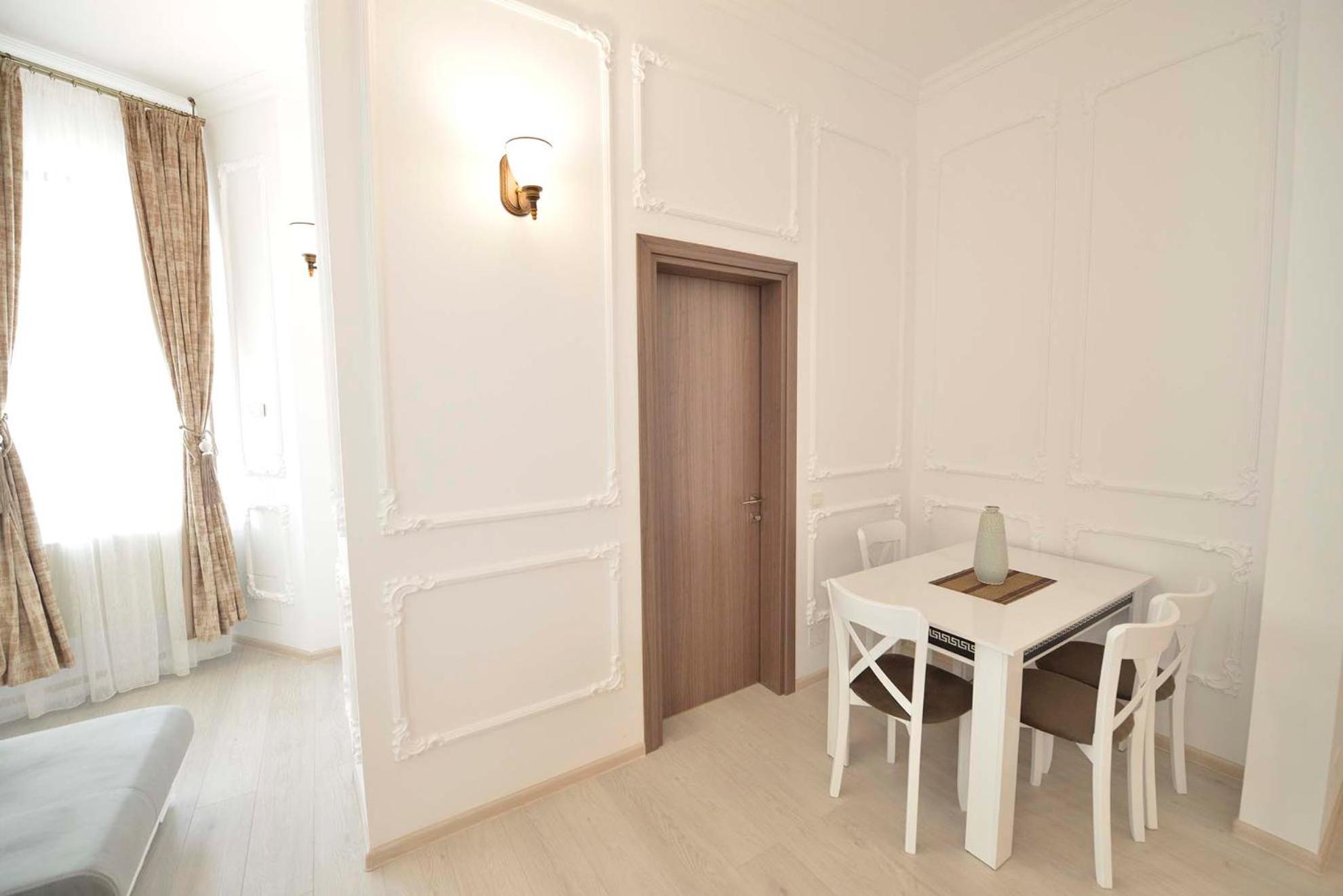 Two-Bedroom Apartment - Photo 10