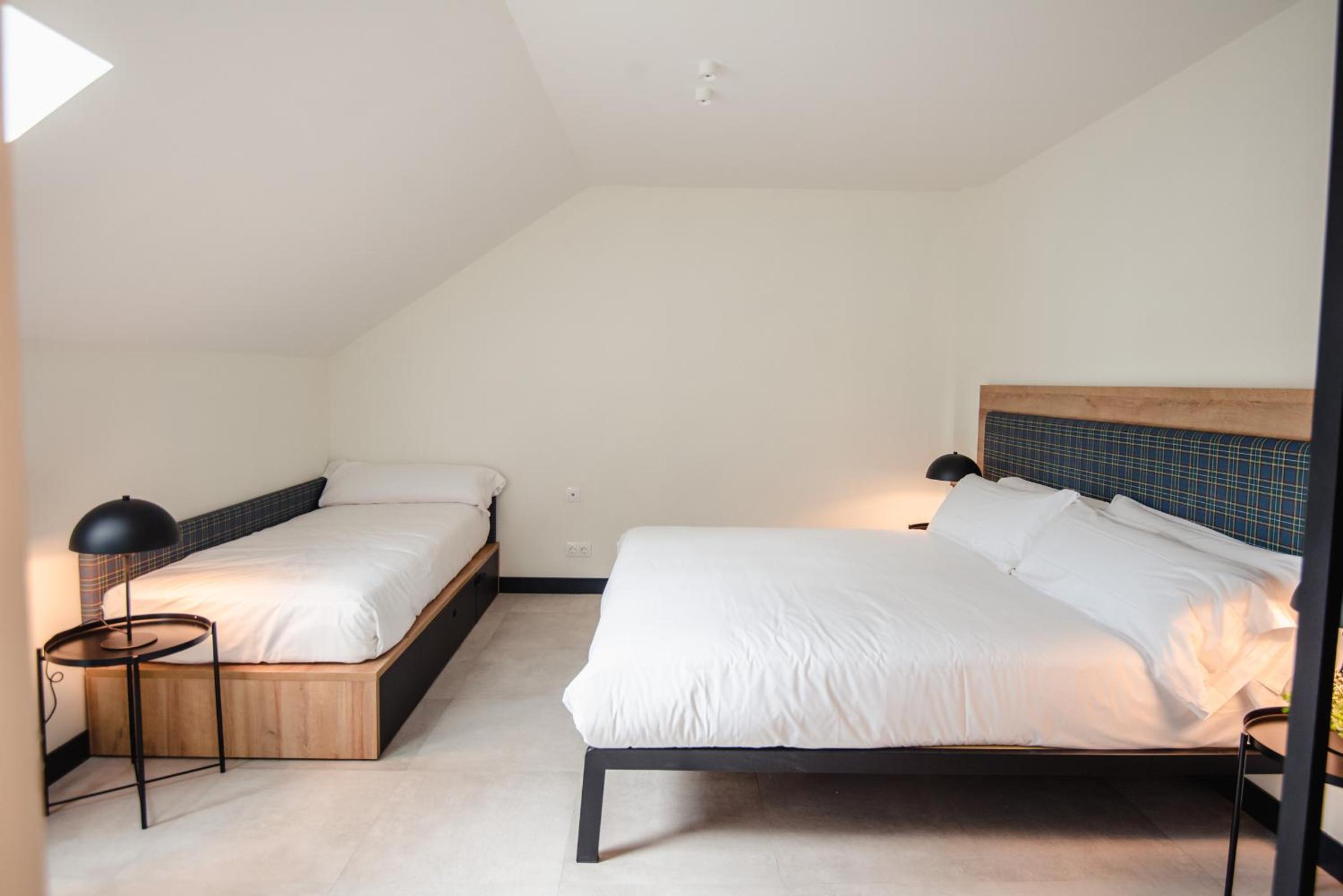 Classic Triple Room - Photo 1