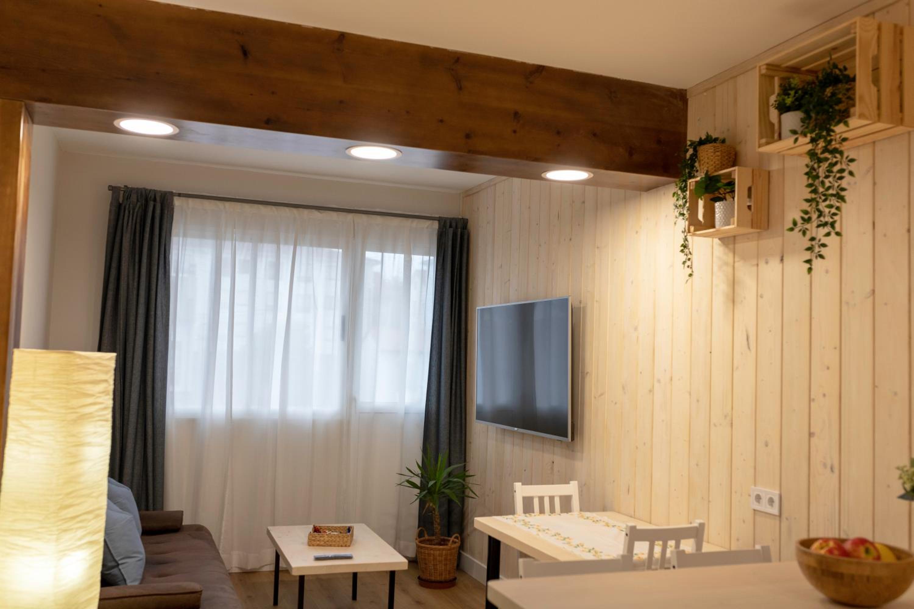 Family Room with Bath - Photo 11