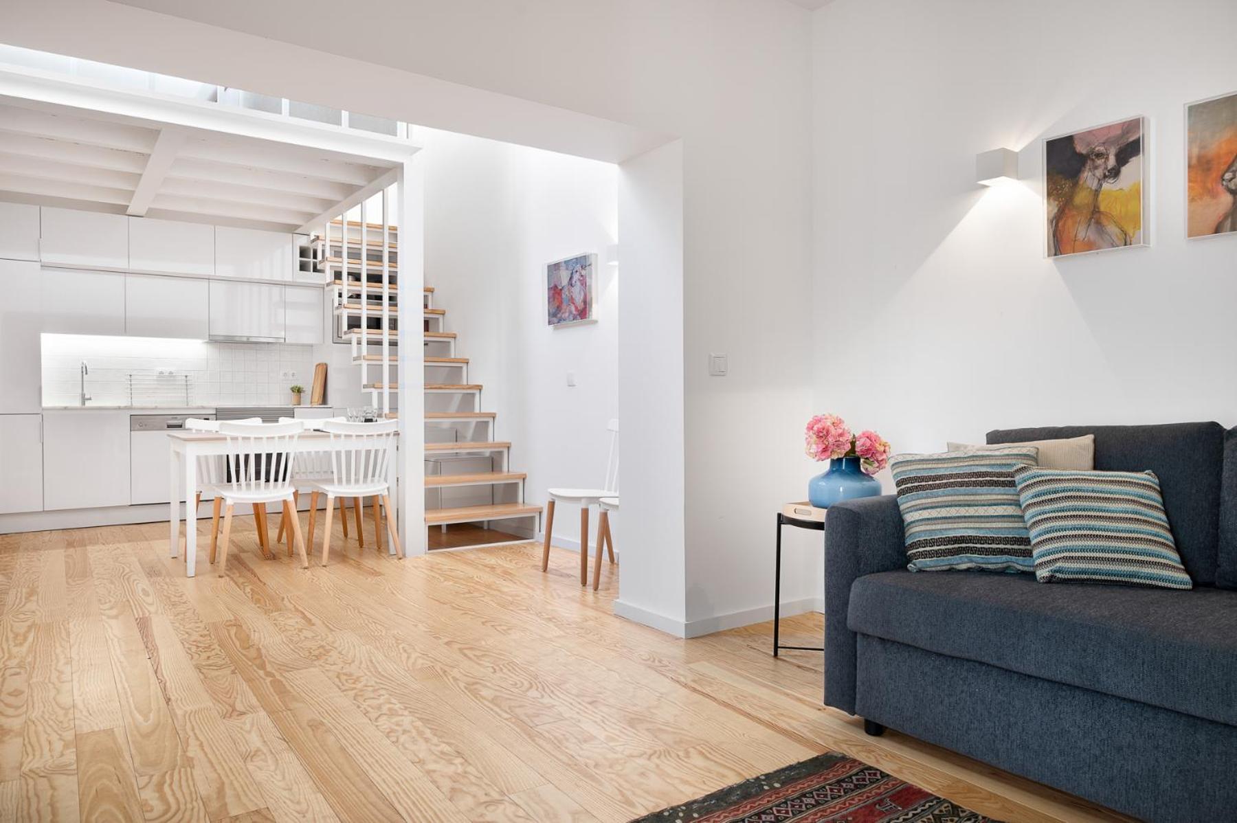 Two-Bedroom Apartment - Photo 2