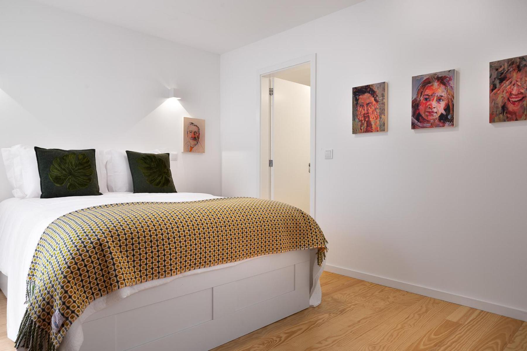 Two-Bedroom Apartment - Photo 43