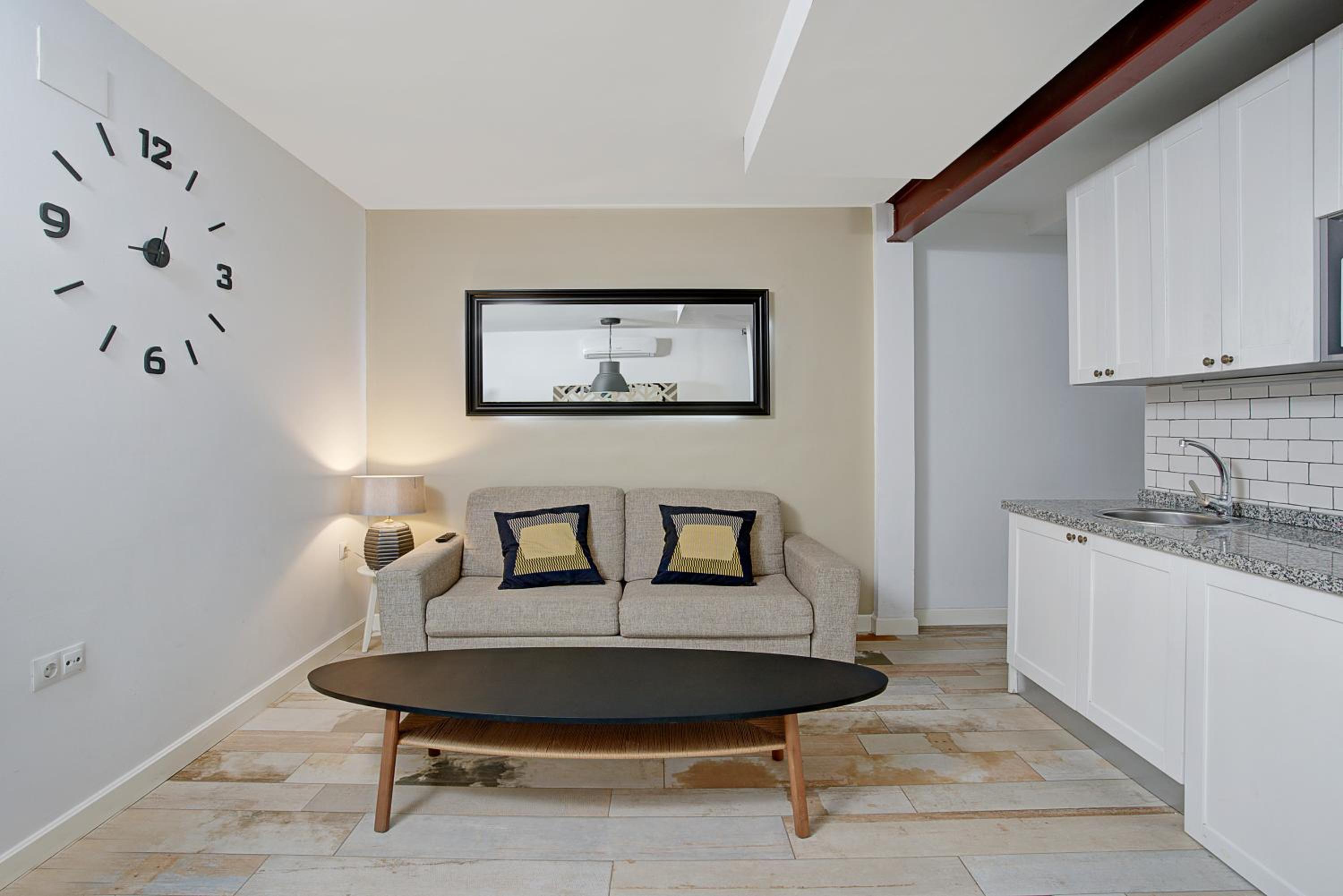 Standard Apartment - Photo 10