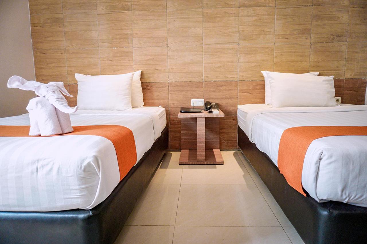 Deluxe Twin Room photo 3