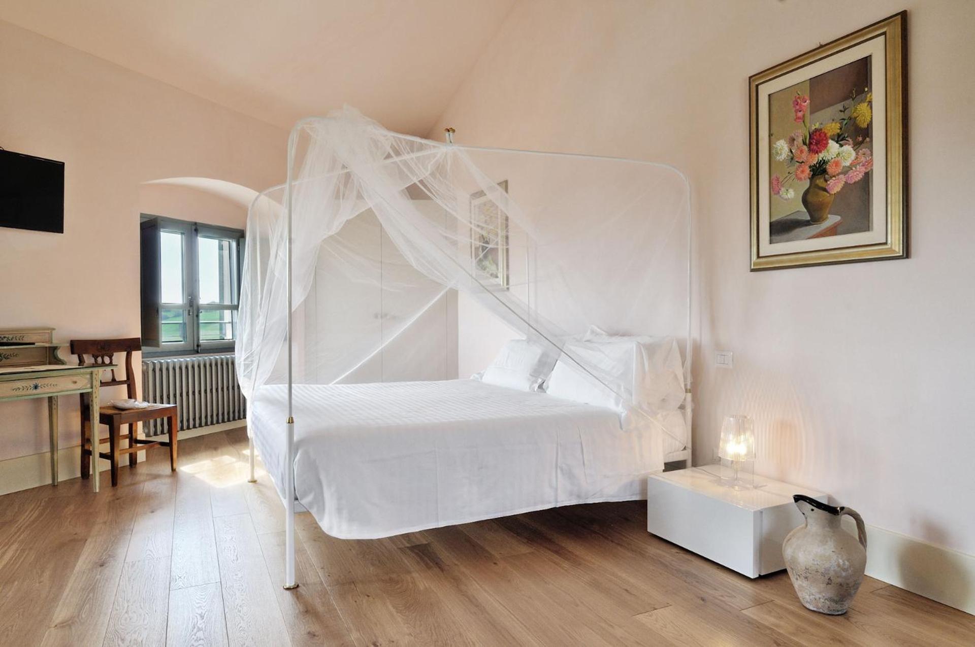 Double Room - Photo 1
