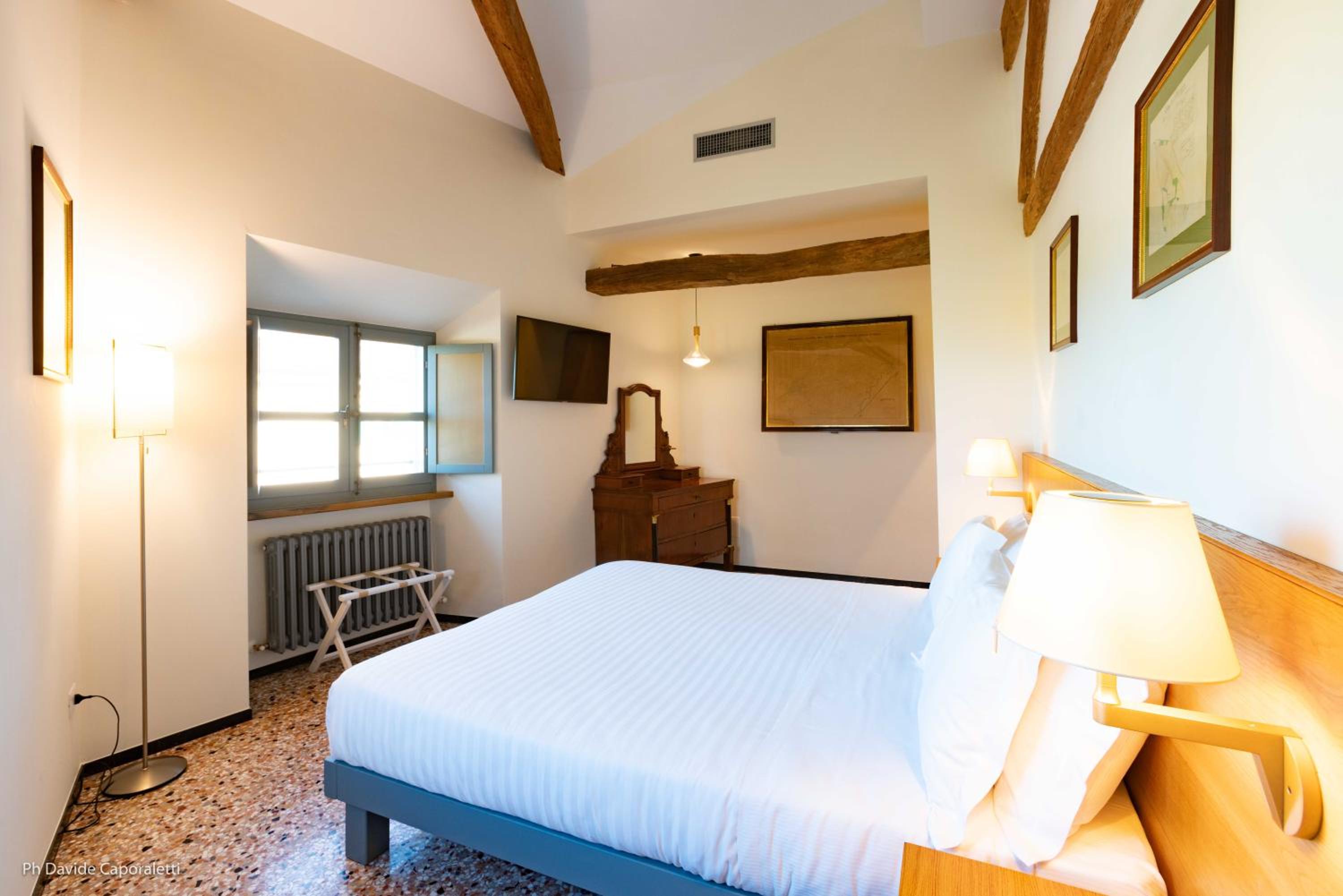 Double Room - Photo 42