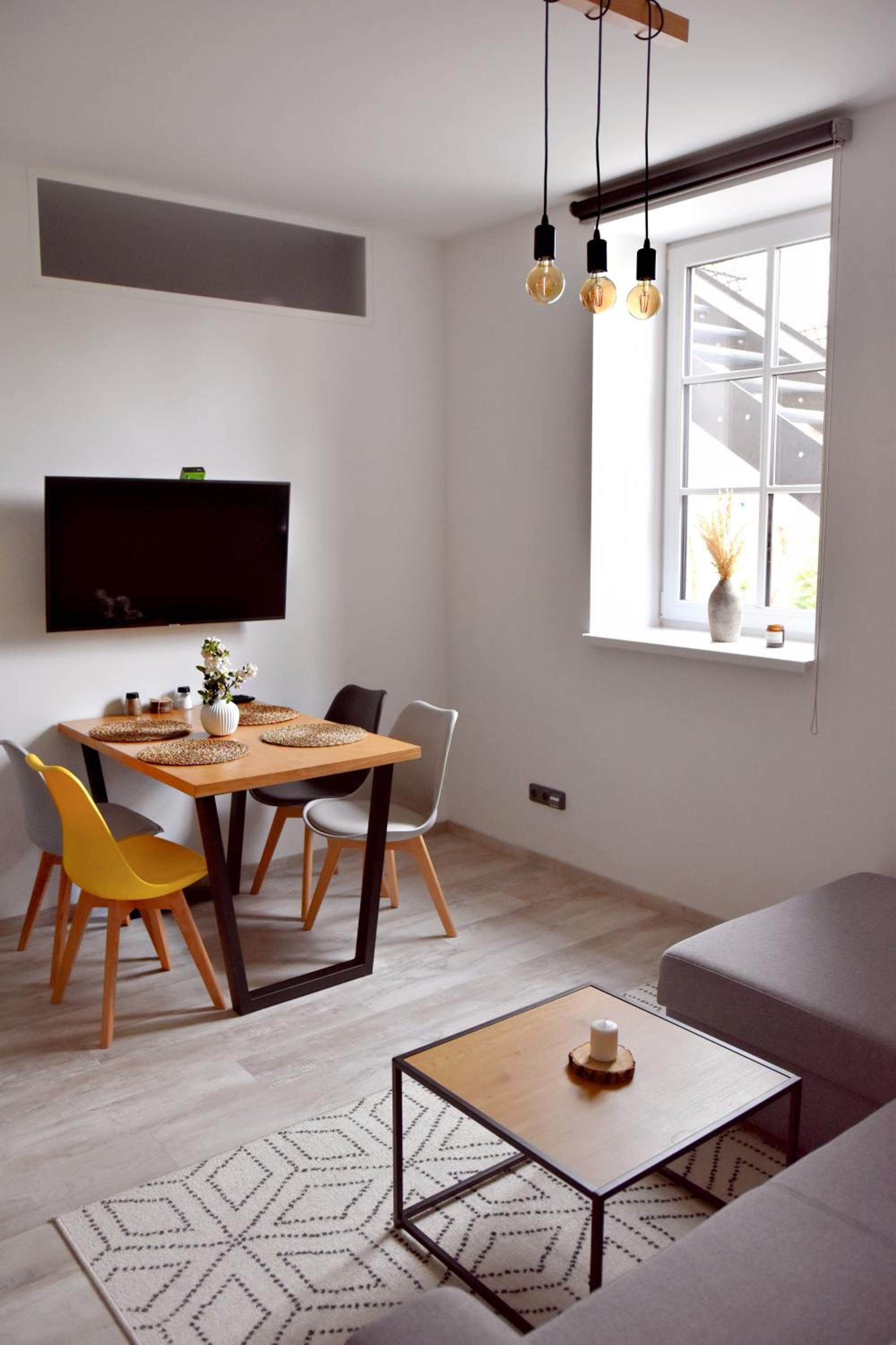 One-Bedroom Apartment - Photo 15