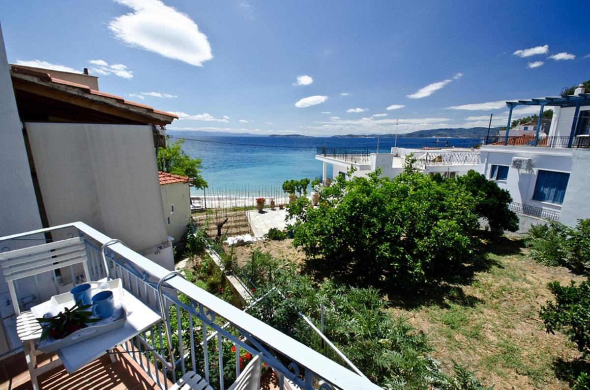 Double Room with Sea View photo 3