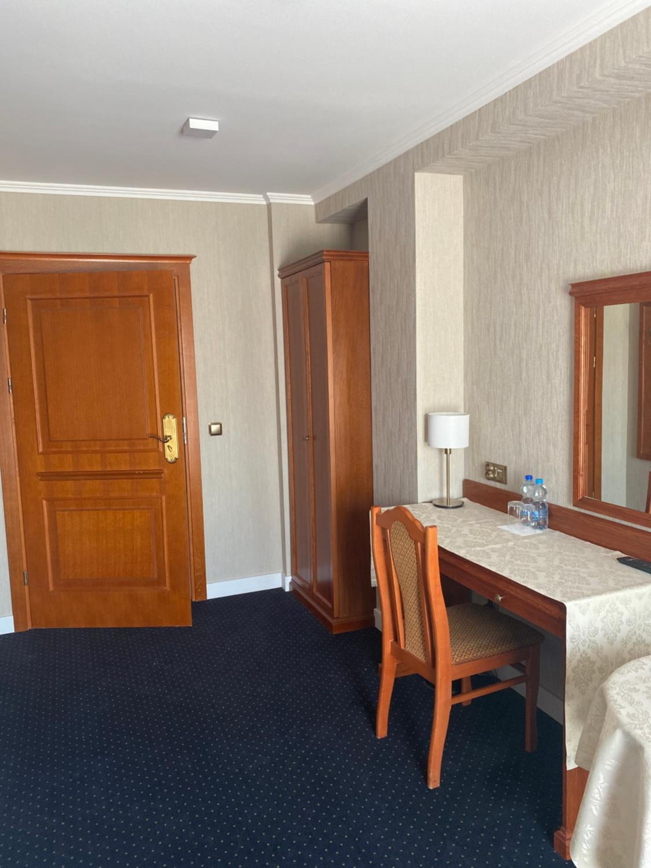 Standard Double or Twin Room photo 1
