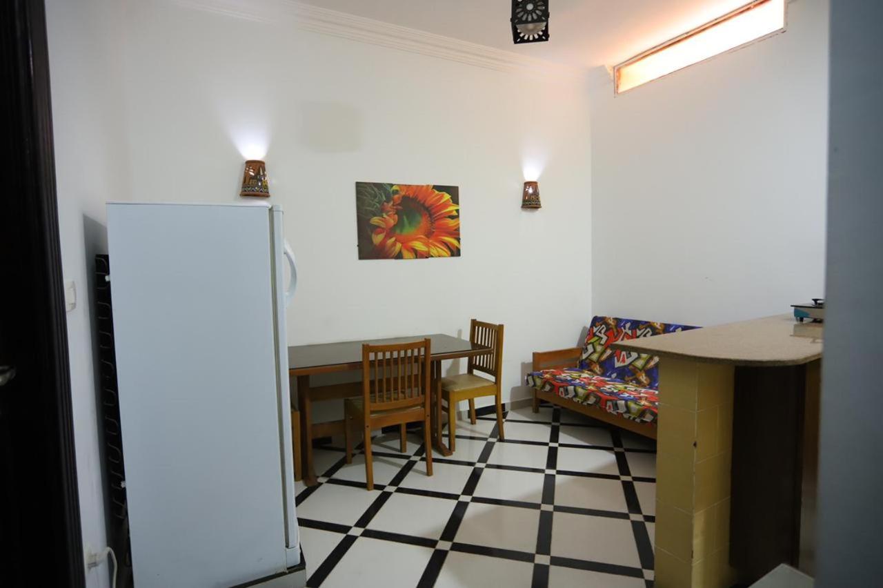 Family Room photo 2