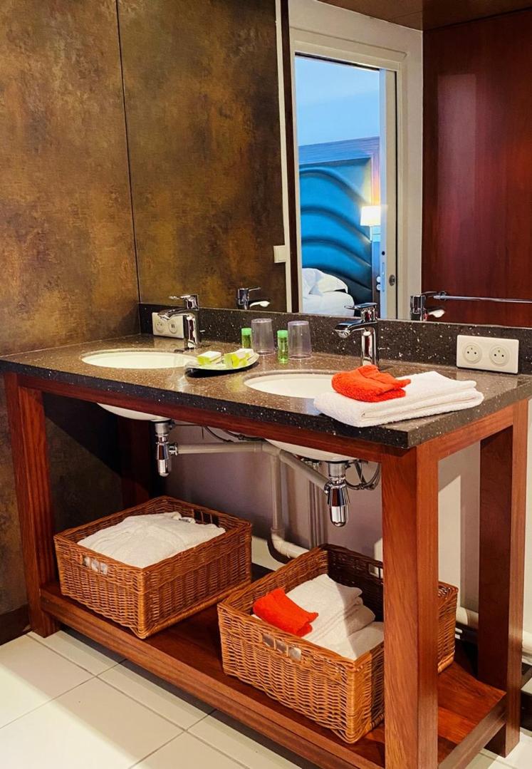 Junior Suite (2 People) with Sea View - Photo 4