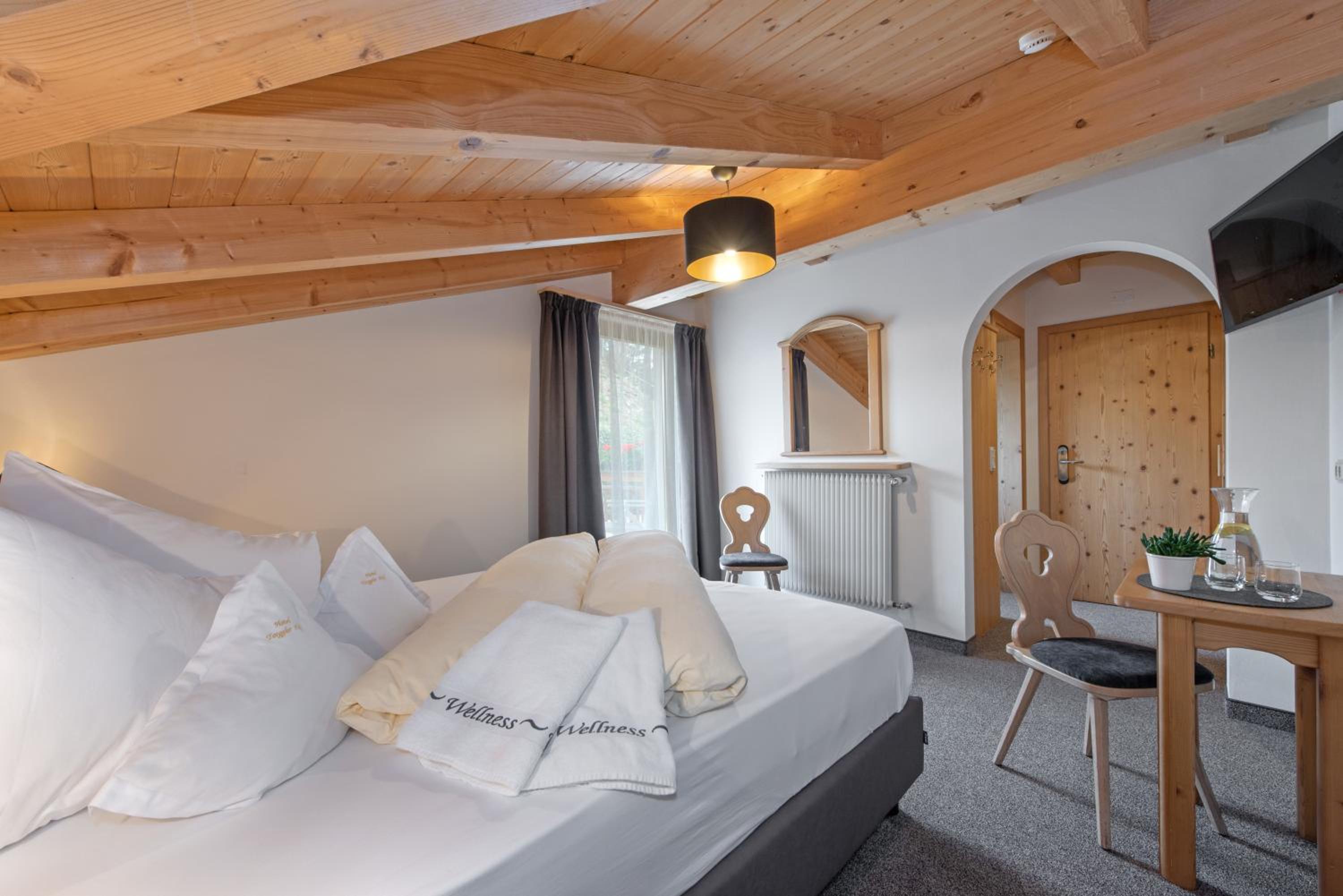 Small Double Room - Photo 3