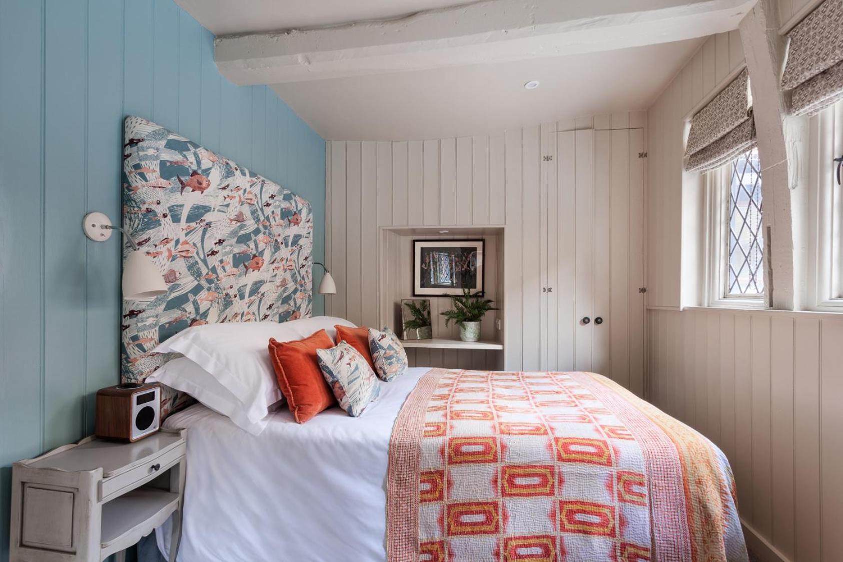 Cozy Double Room