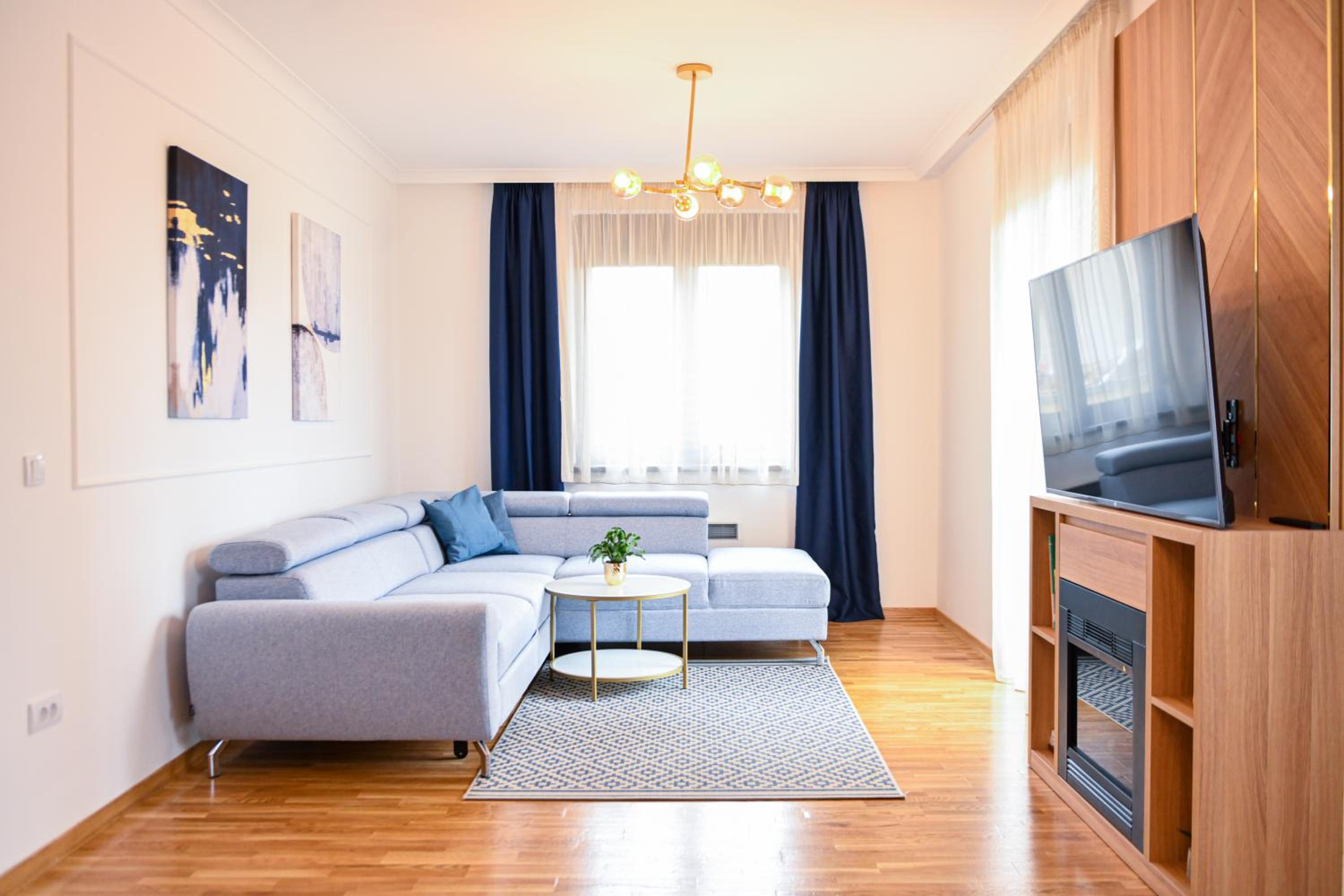 Deluxe Apartment photo 1