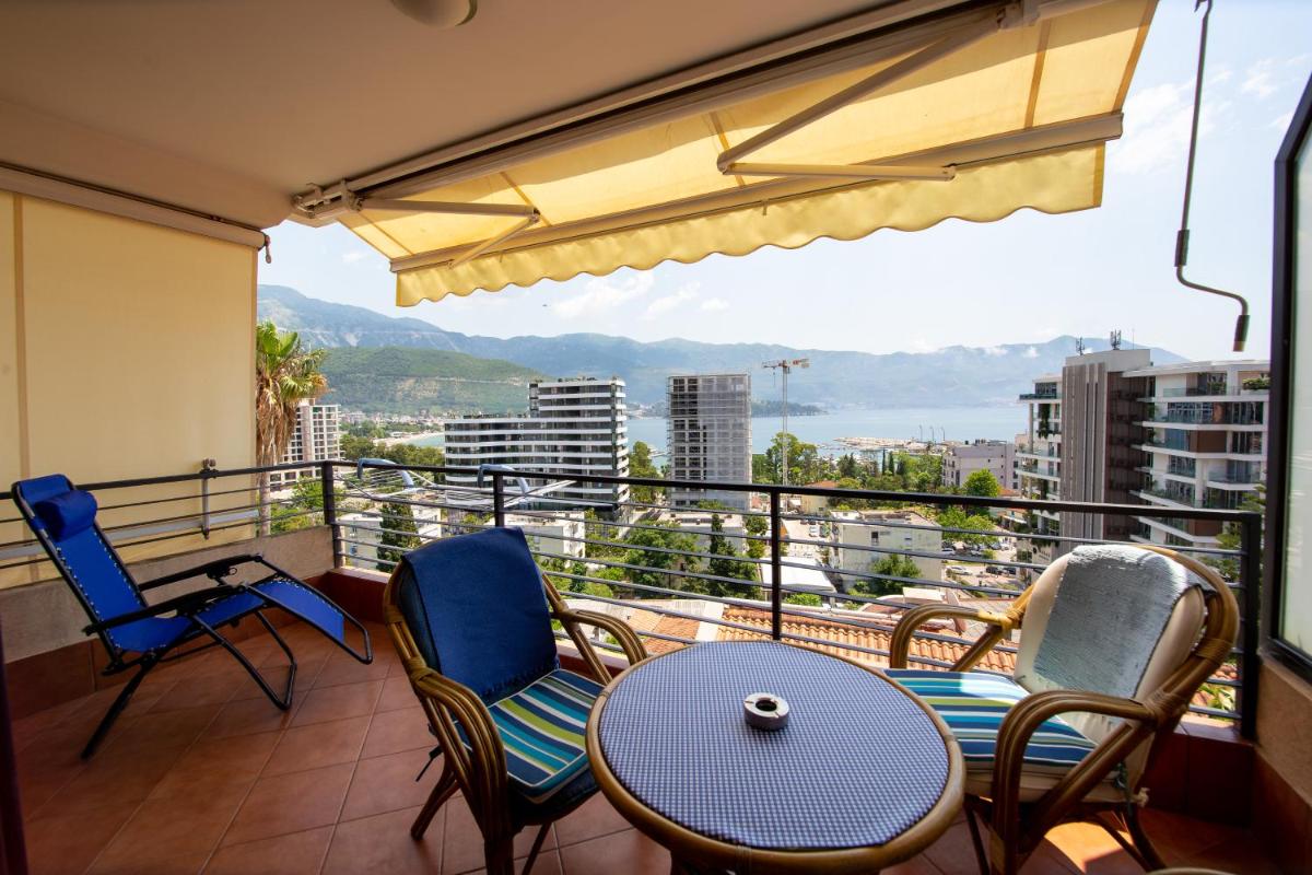 Apartment with Sea View