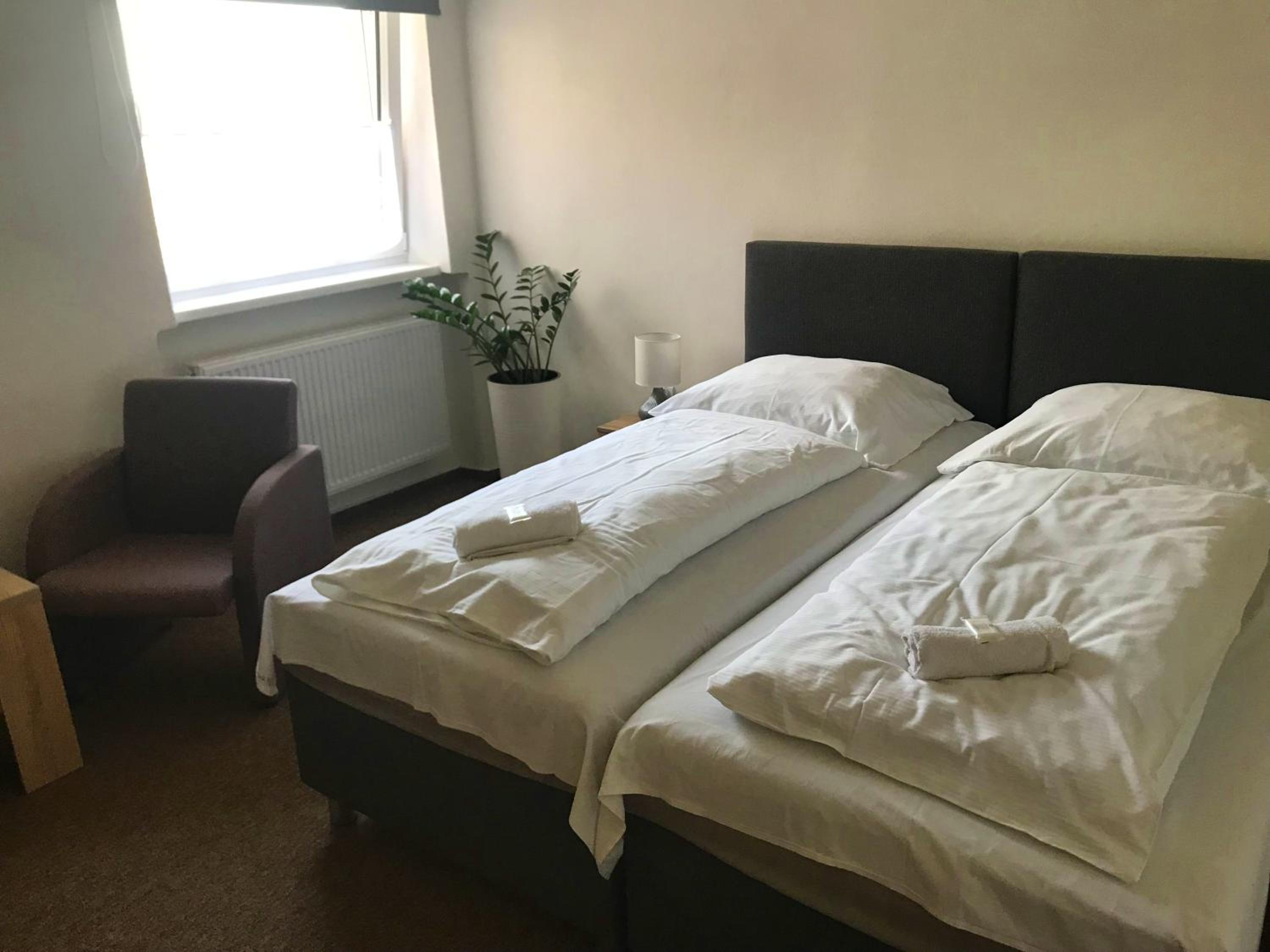 Double or Twin Room with Bathroom photo 2