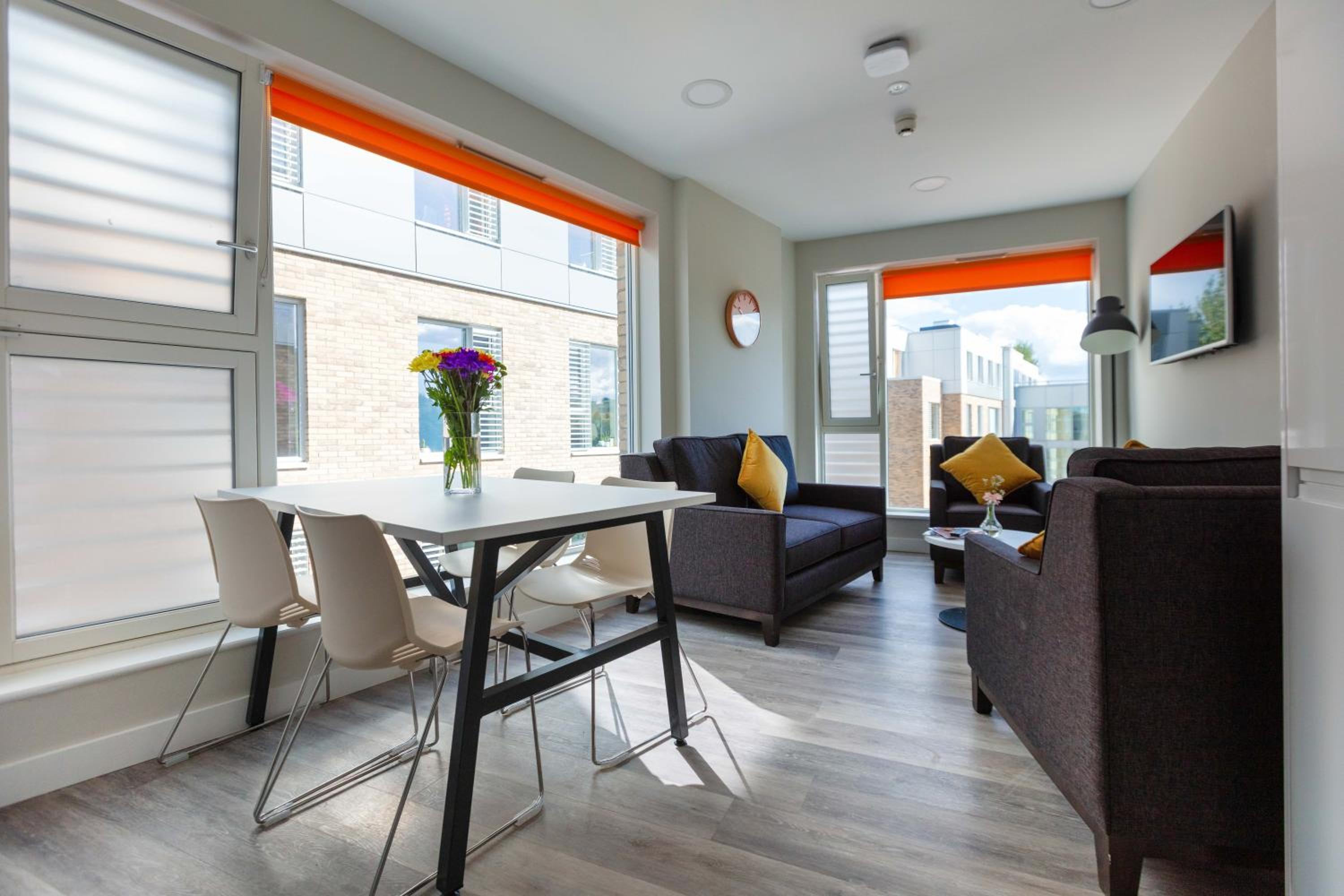 4-Bedroom Apartment - Sleep 4