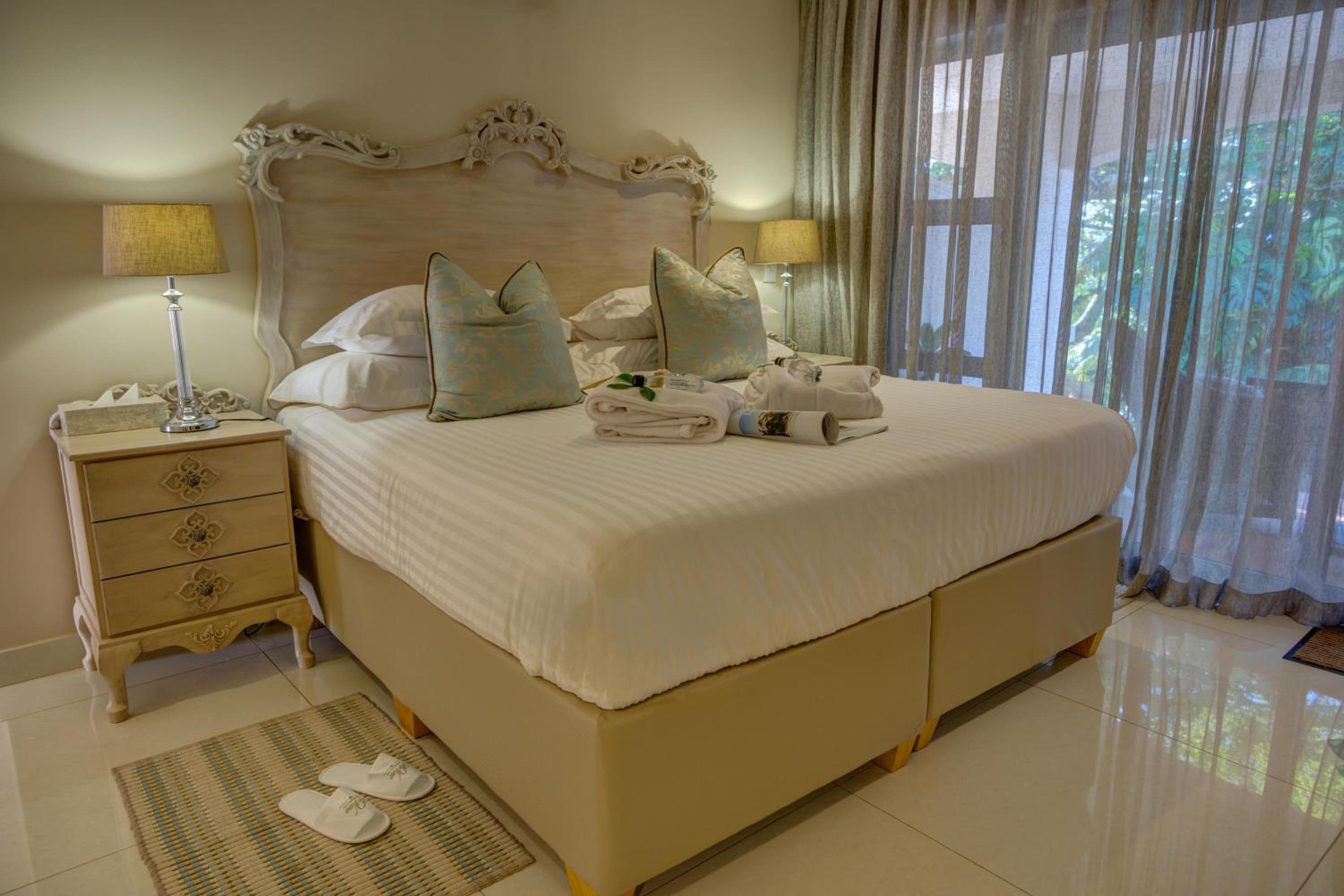 Deluxe Room with Garden View photo 1