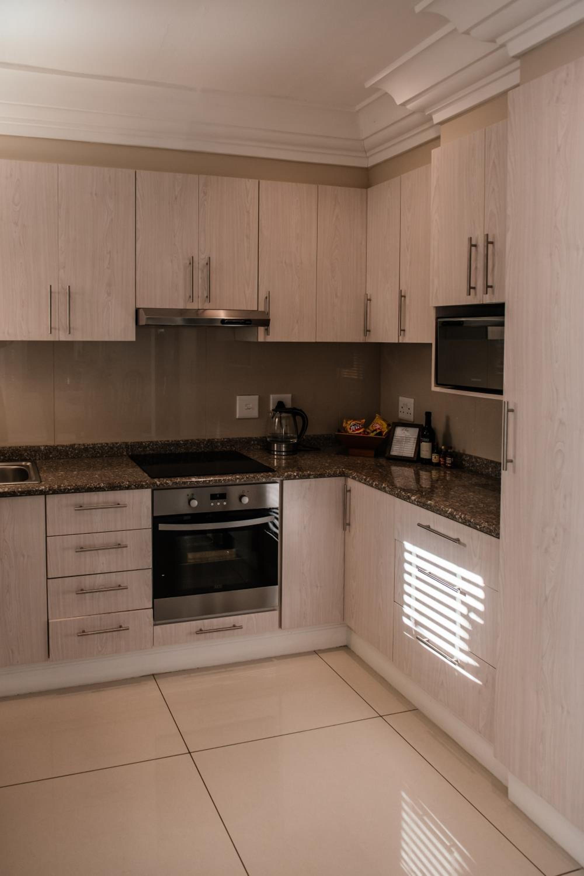 Two-Bedroom Apartment with Sea View photo 3