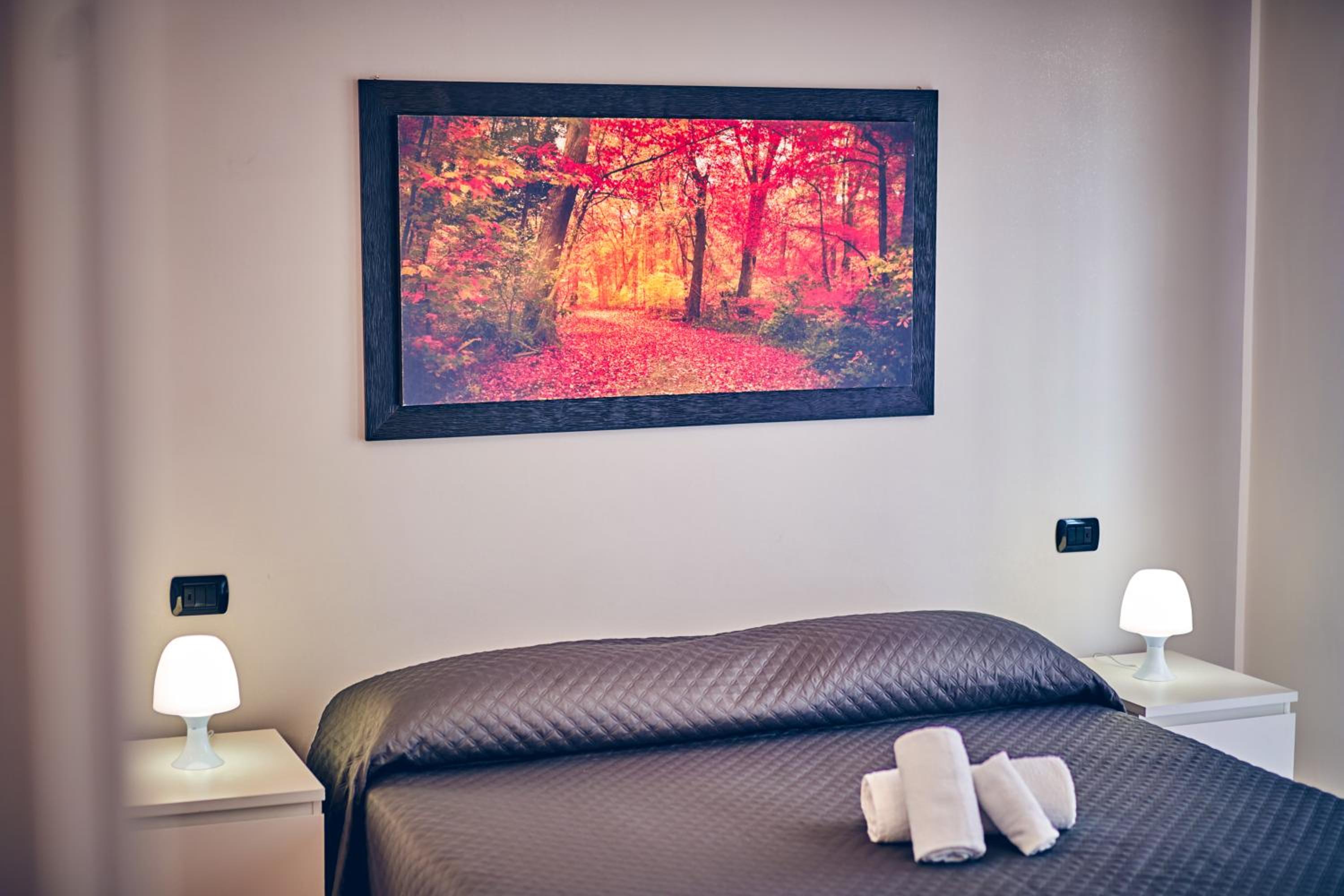 Double or Twin Room - Photo 17