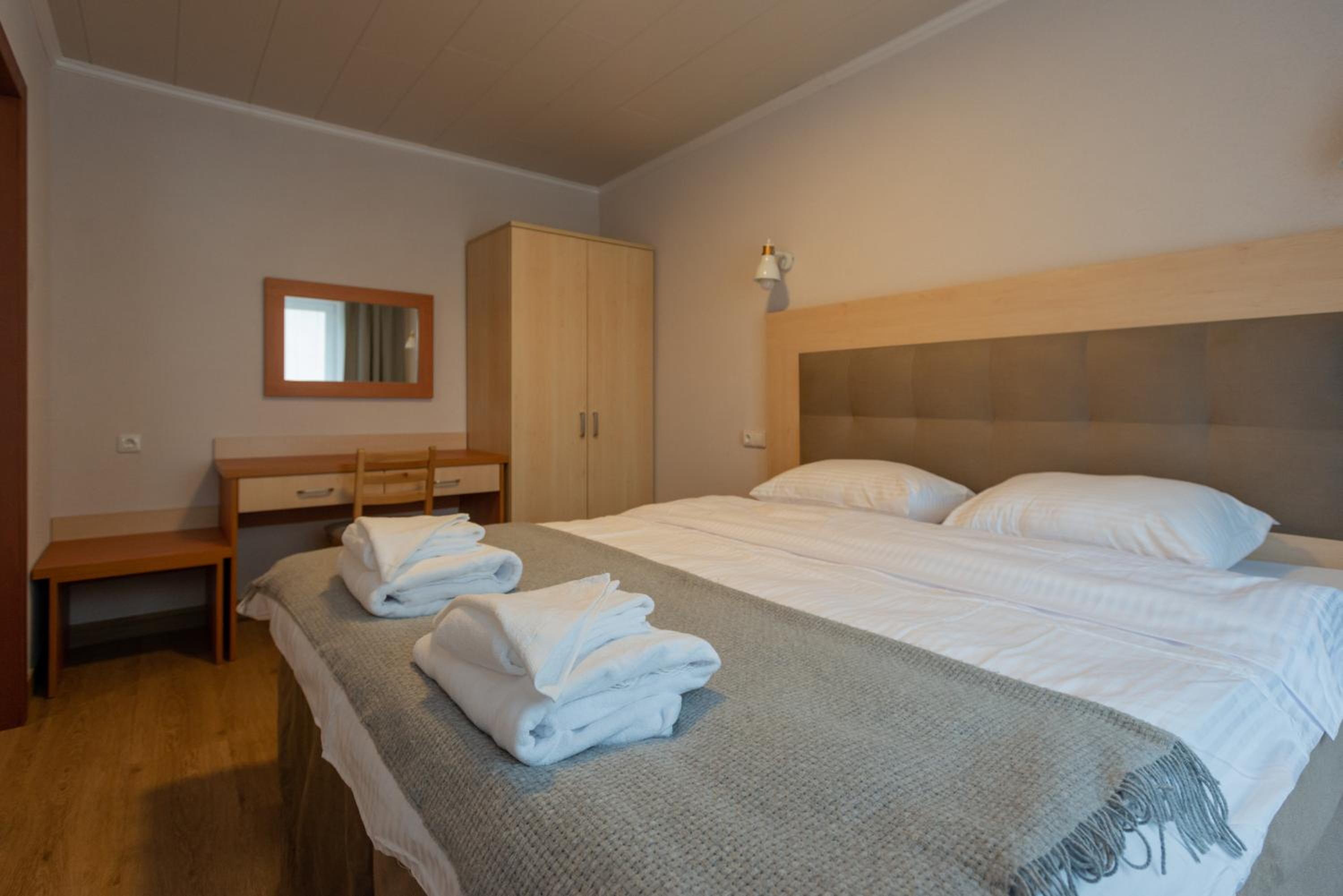 Double Room with Extra Bed - Photo 14
