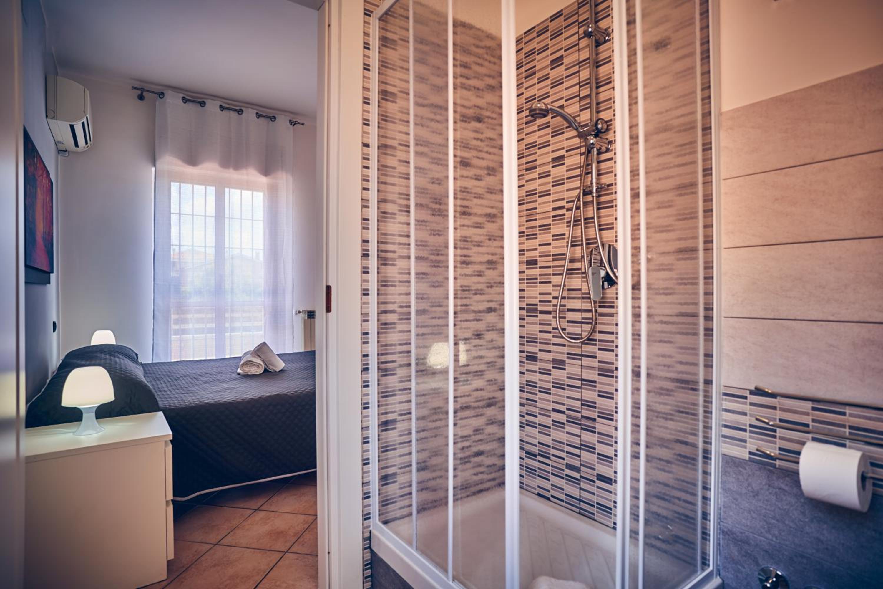 Double or Twin Room - Photo 20