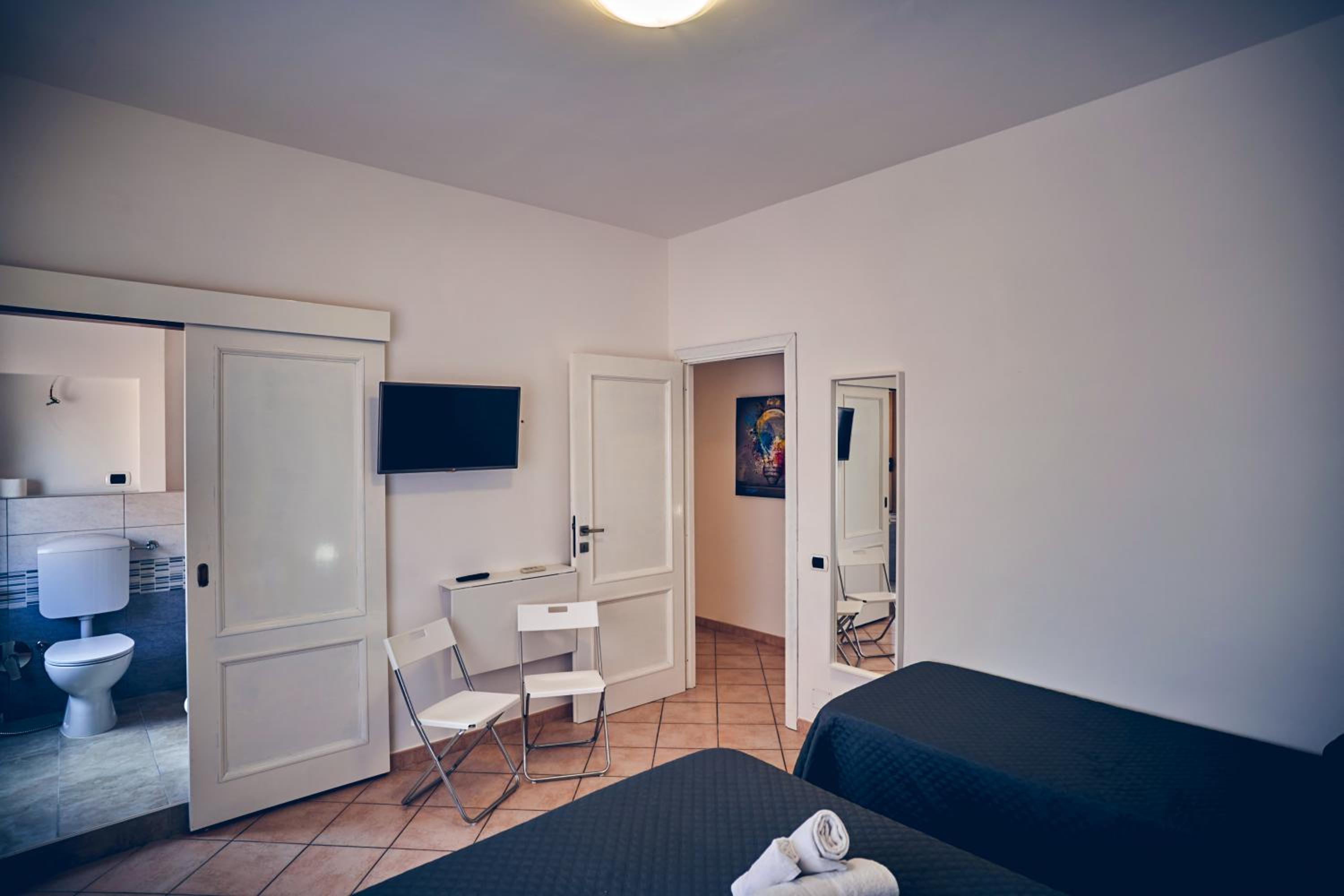Triple Room - Photo 4