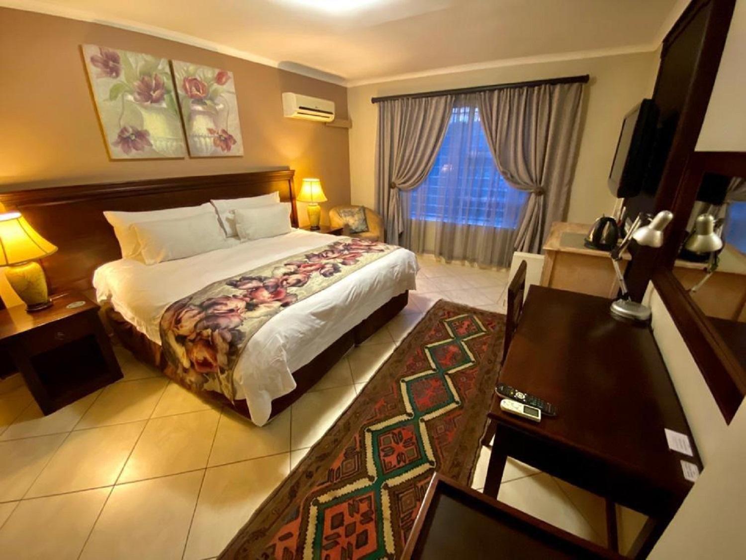 Double Room - Photo 4