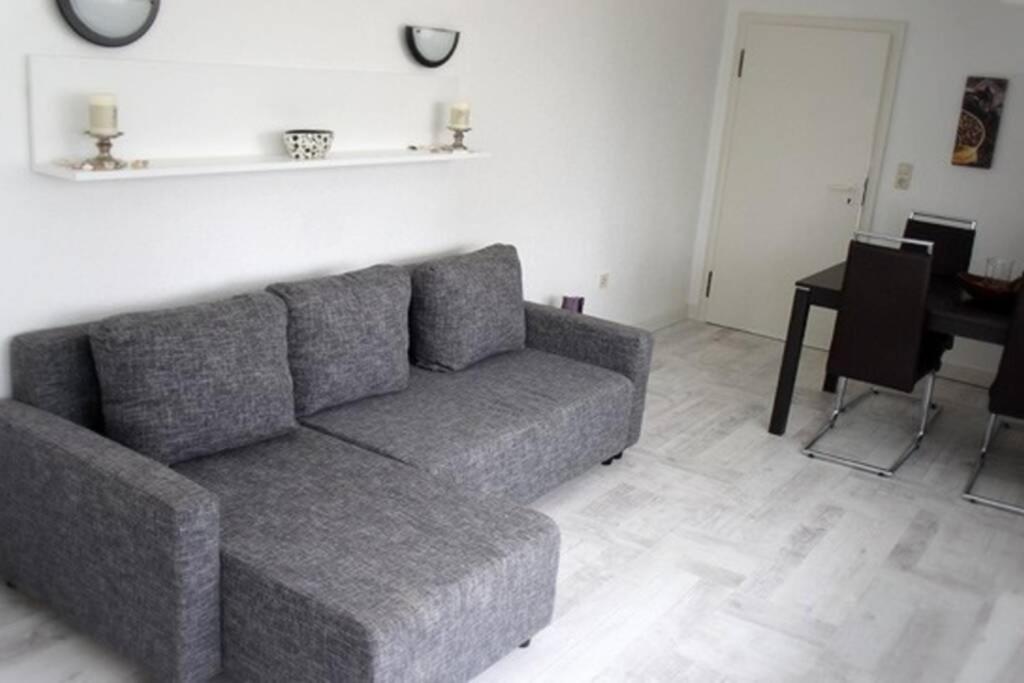 One-Bedroom Apartment - Photo 6
