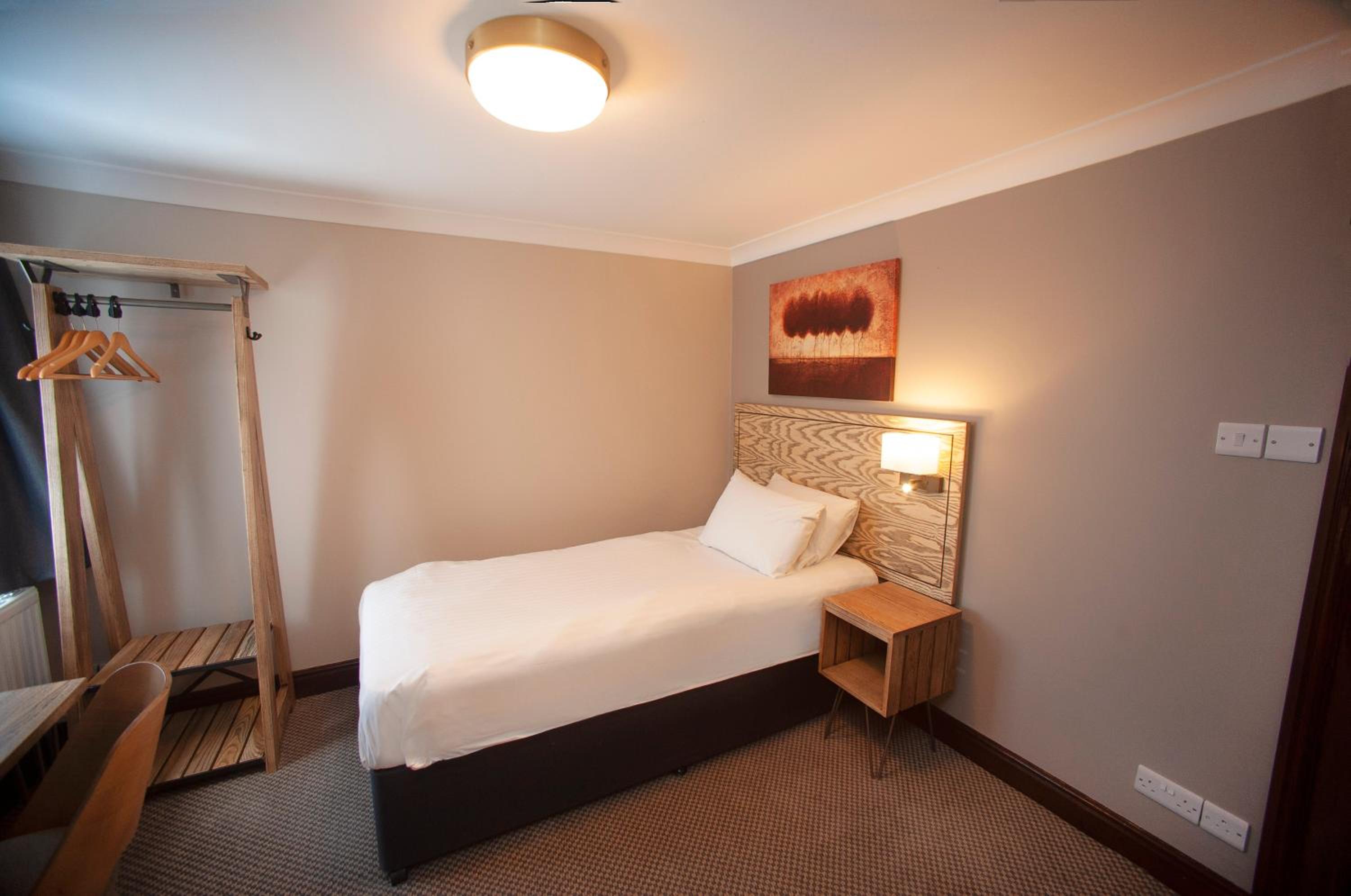 Standard Single Room photo 3