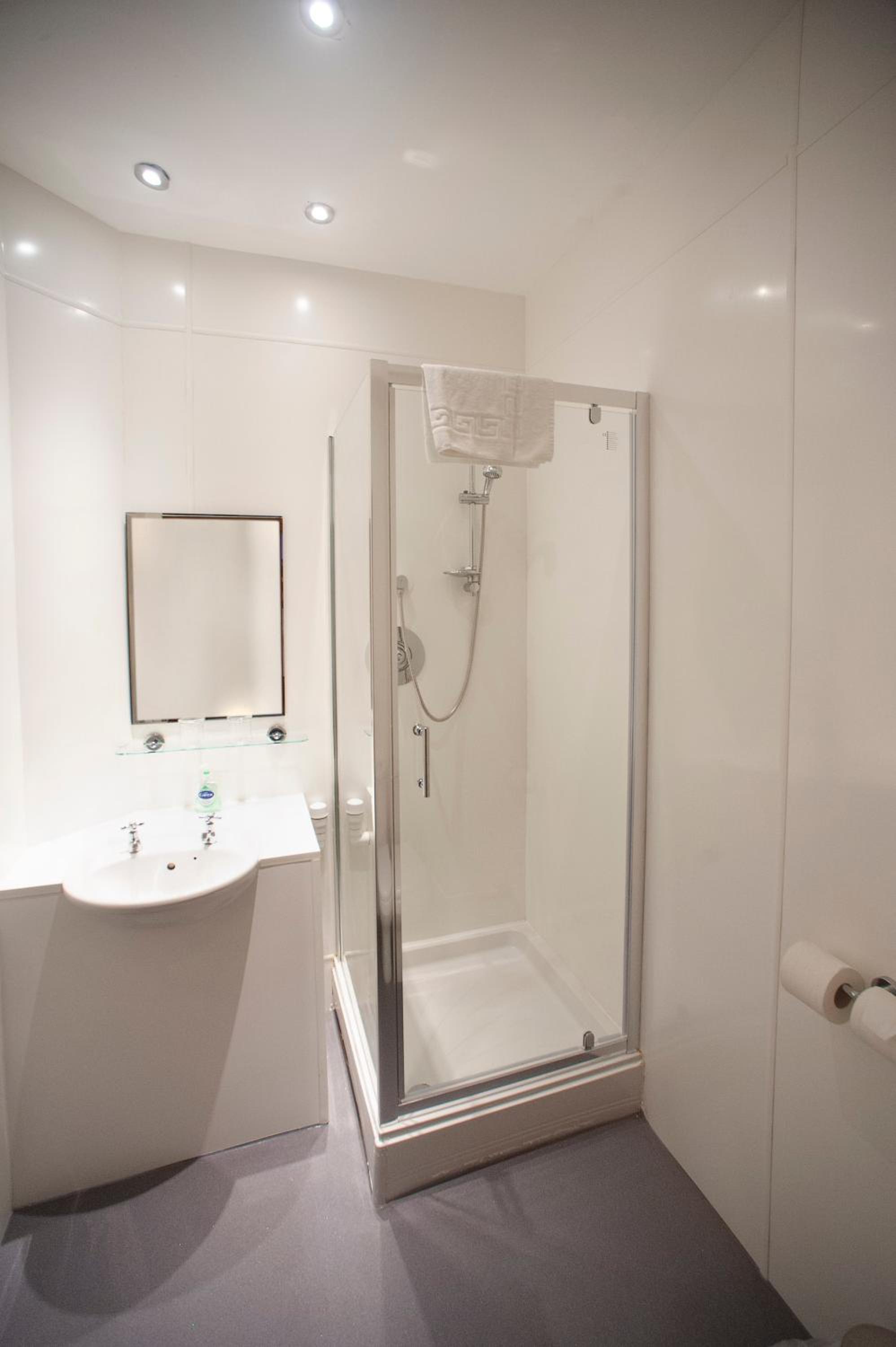 Standard Single Room photo 2