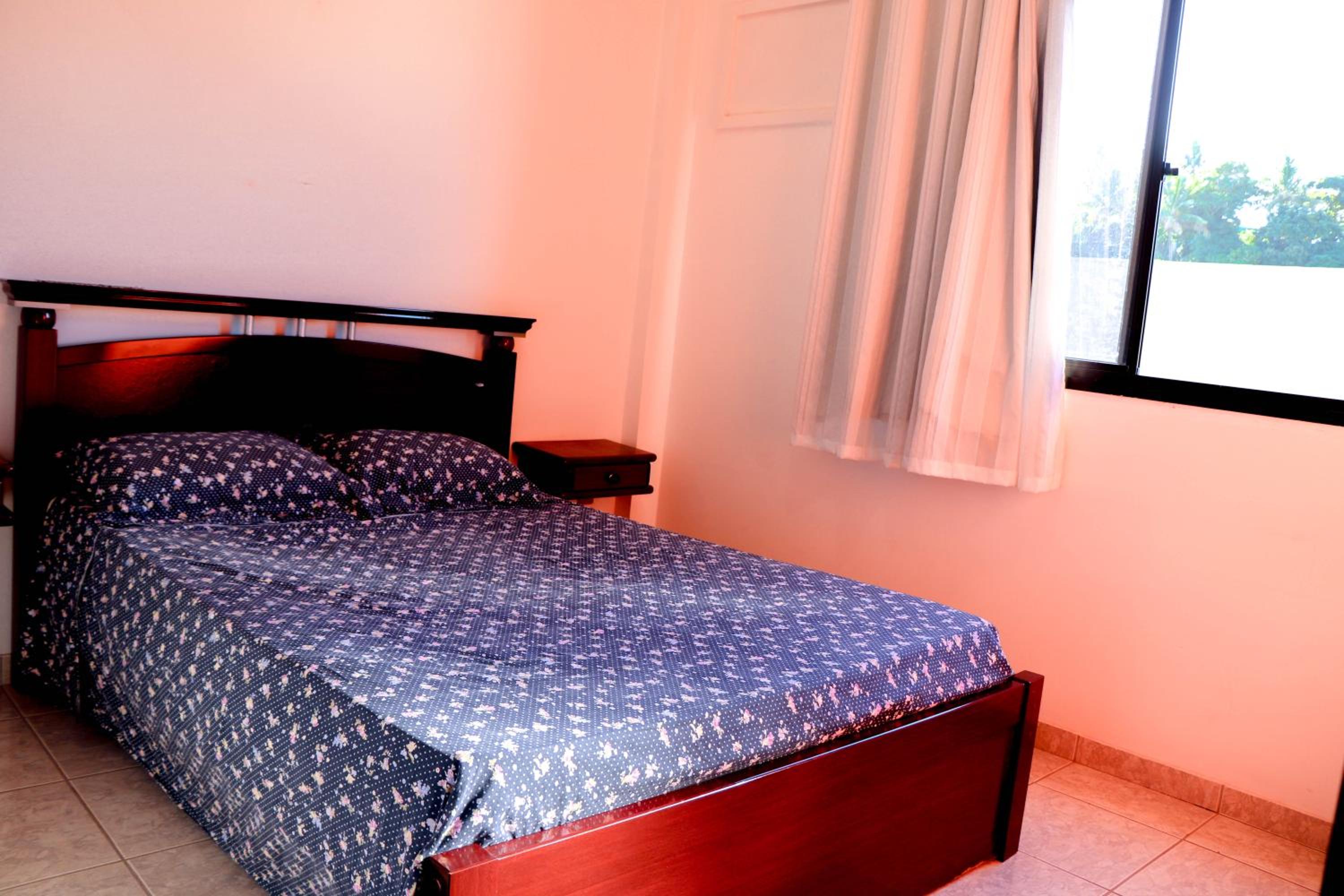 Three-Bedroom Apartment - Photo 39