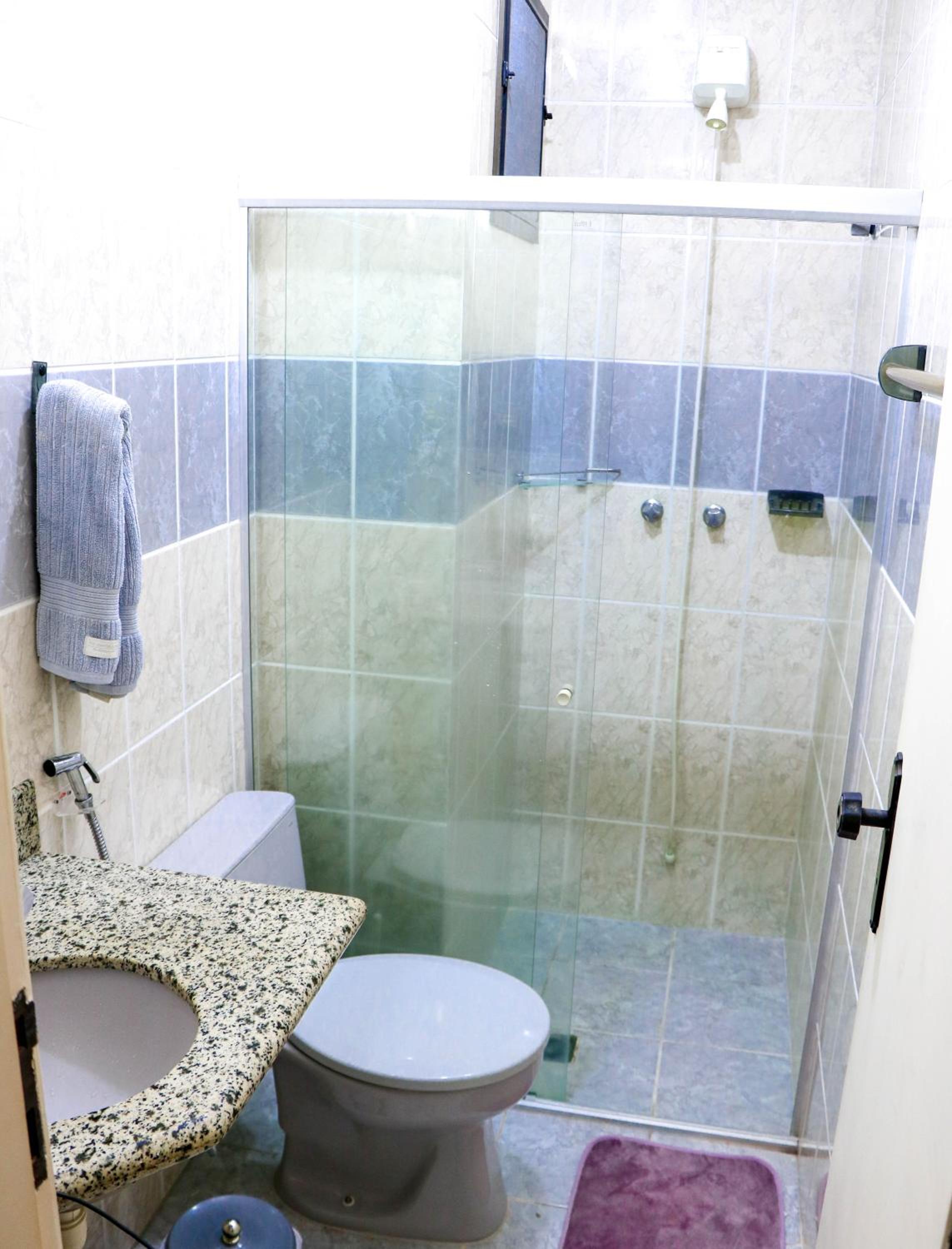 Three-Bedroom Apartment - Photo 25