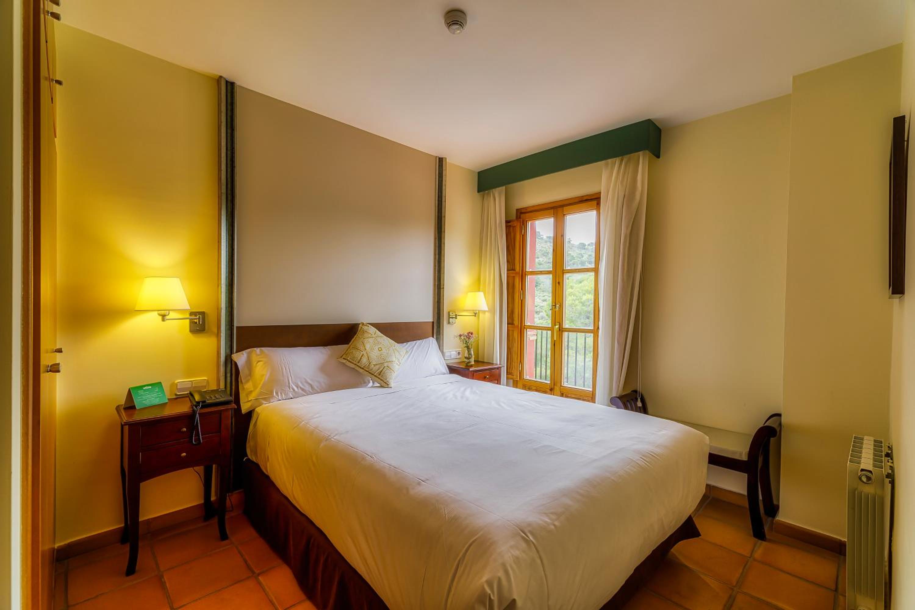Double Room - Photo 1