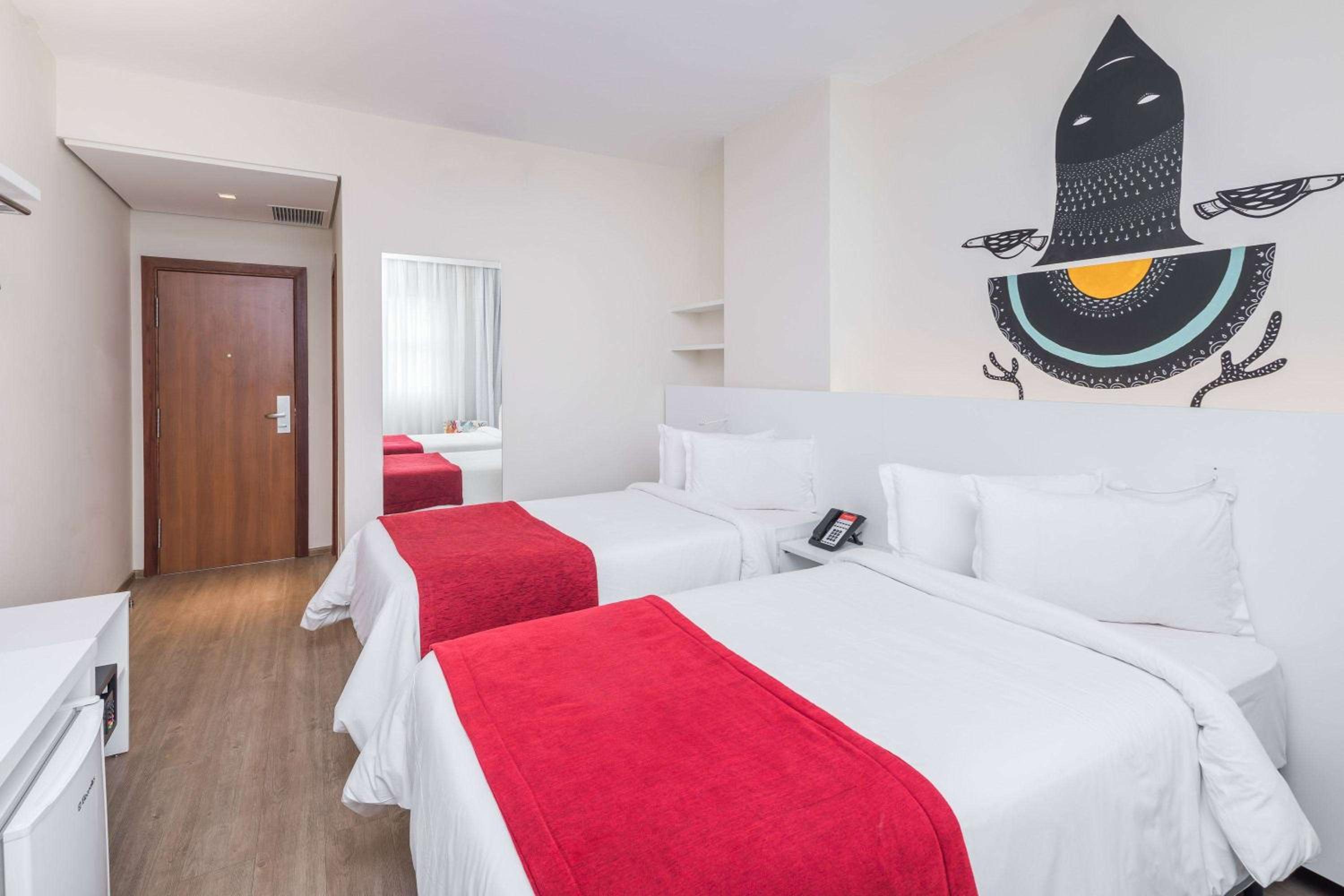 eSuites Virgínia Luxemburgo — Superior Twin – 2 single beds