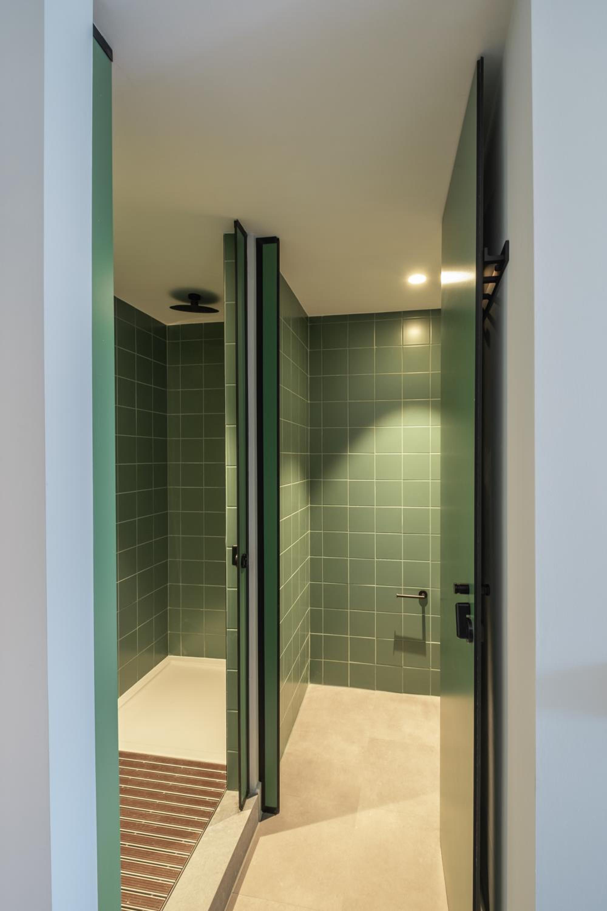 Family Room - Photo 7