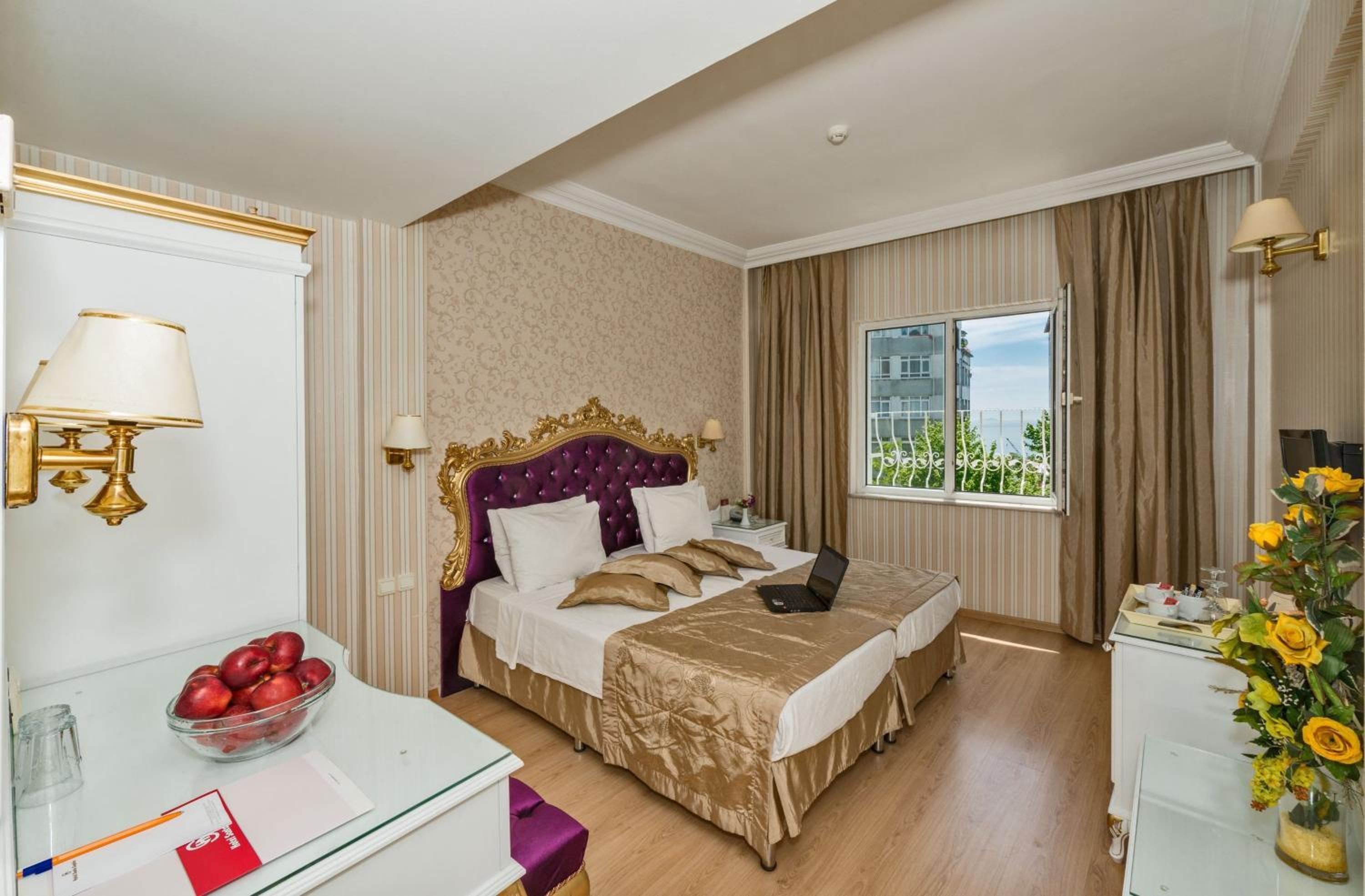 Standard Double Room photo 3