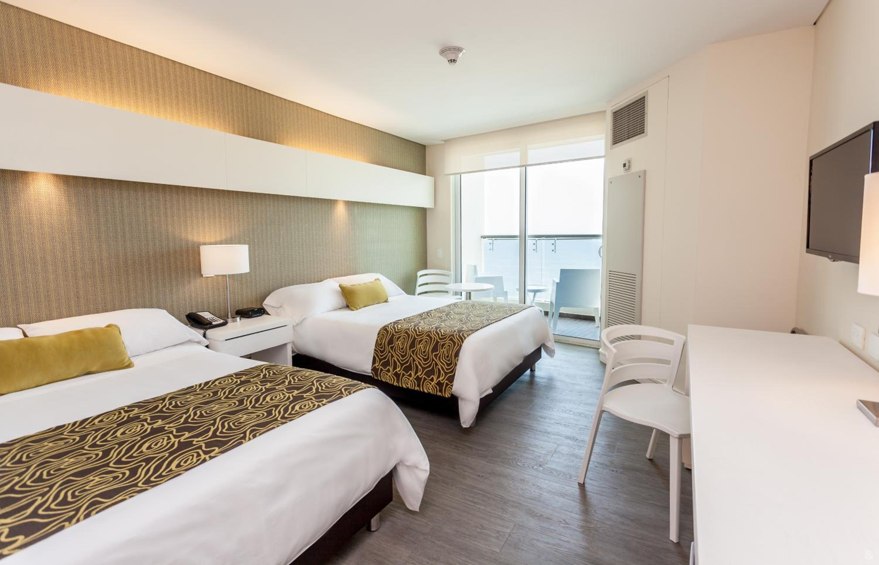 Standard Twin Room ( 2 Single Beds) photo 2
